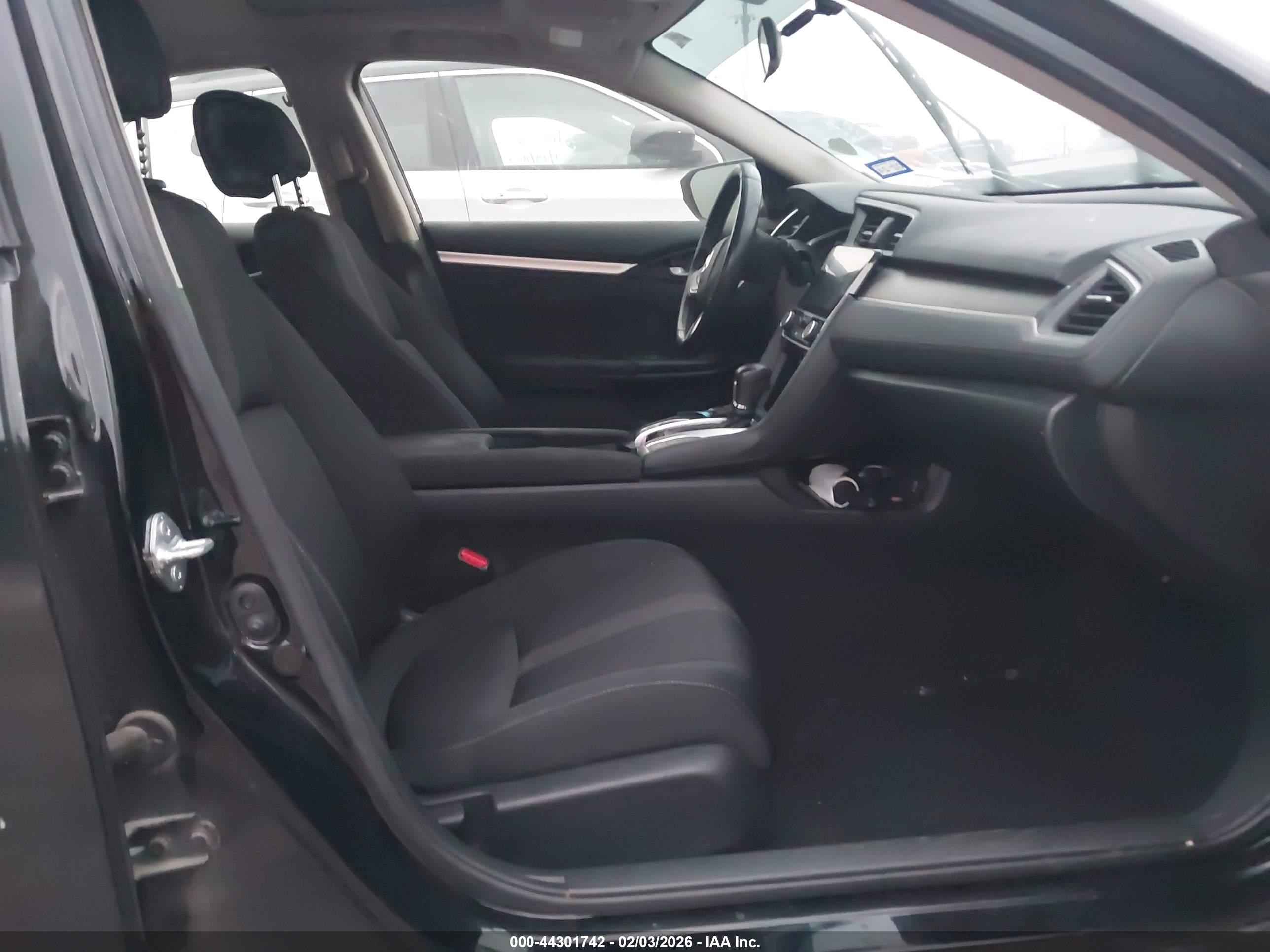 HONDA CIVIC image 5