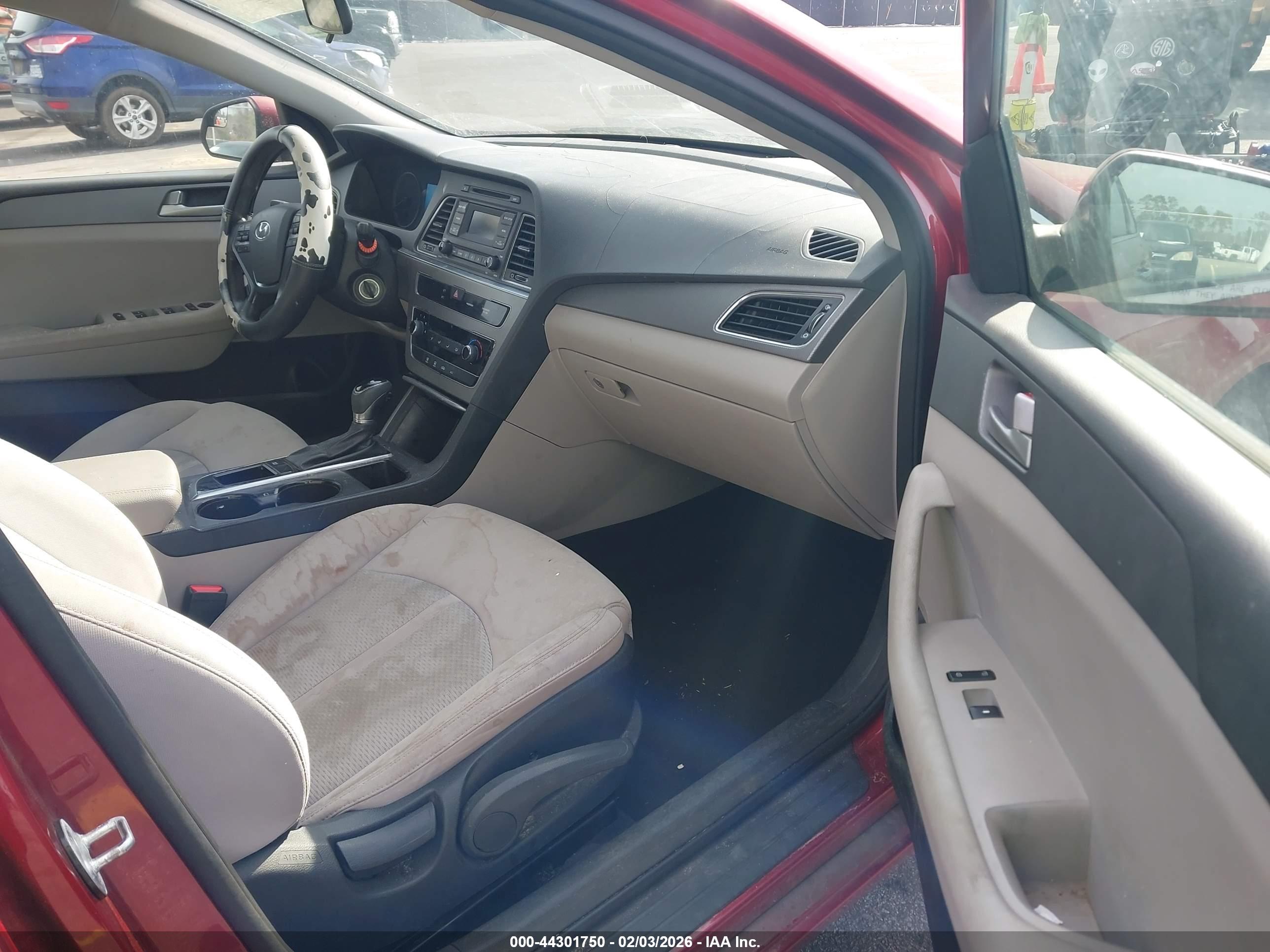 HYUNDAI SONATA image 5