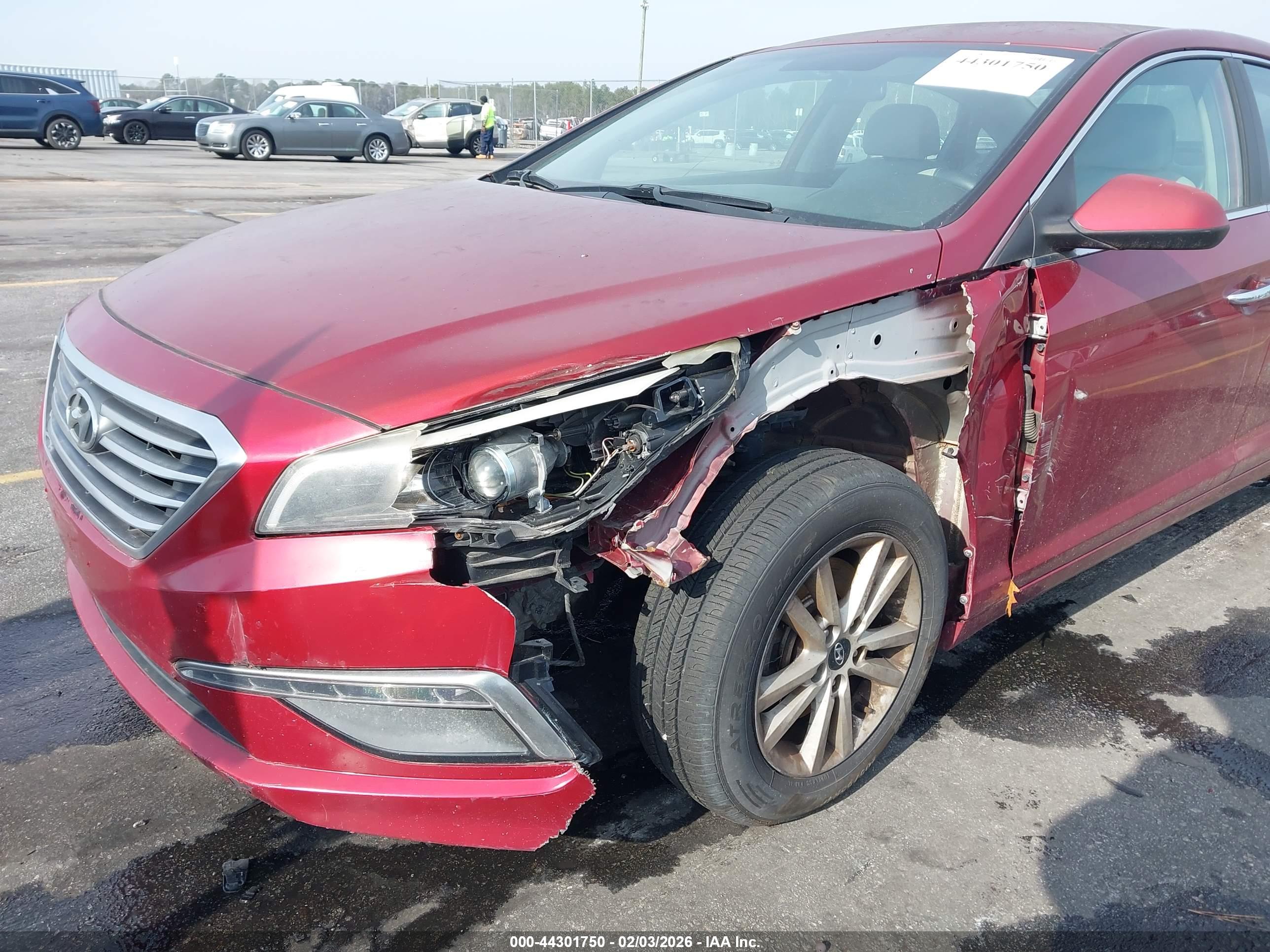 HYUNDAI SONATA image 6
