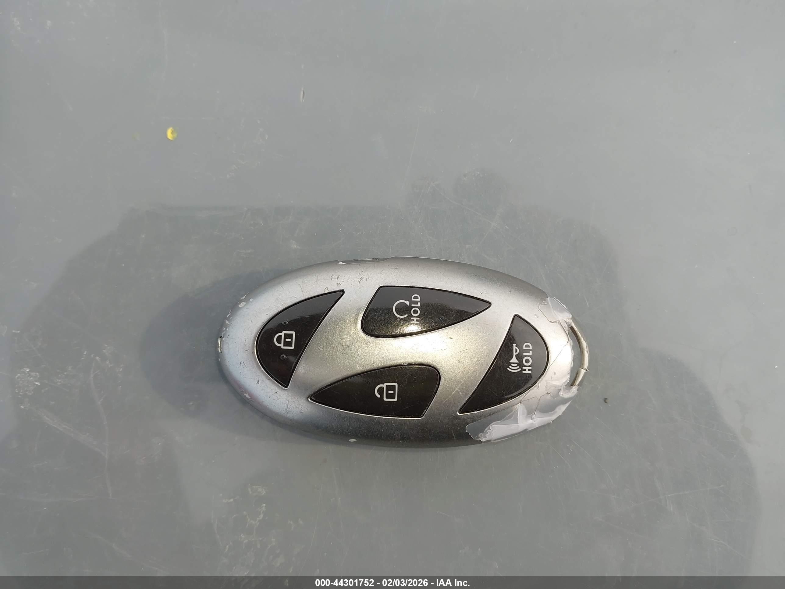 HYUNDAI SONATA image 11