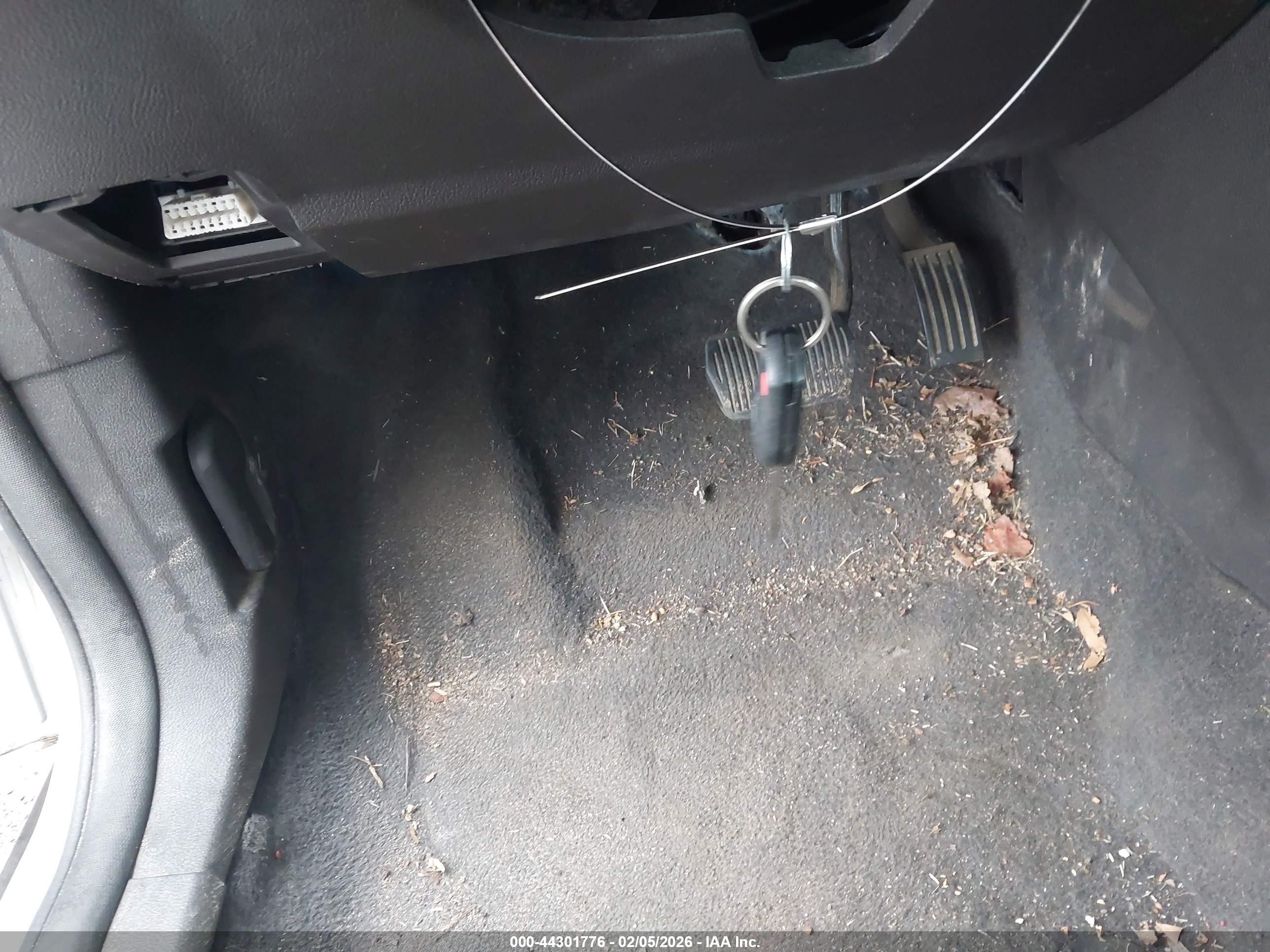 FORD FOCUS image 11