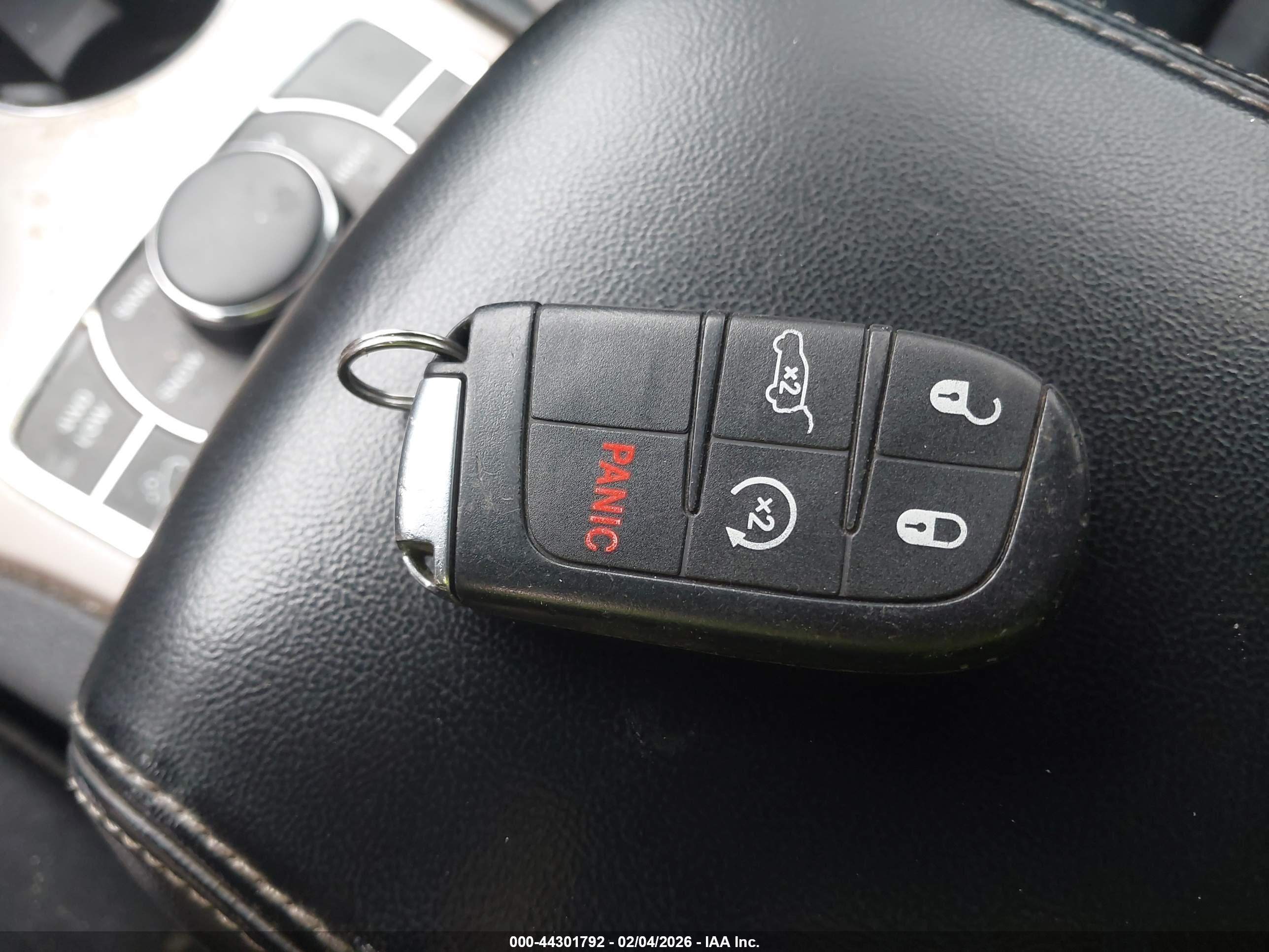 JEEP GRAND image 11