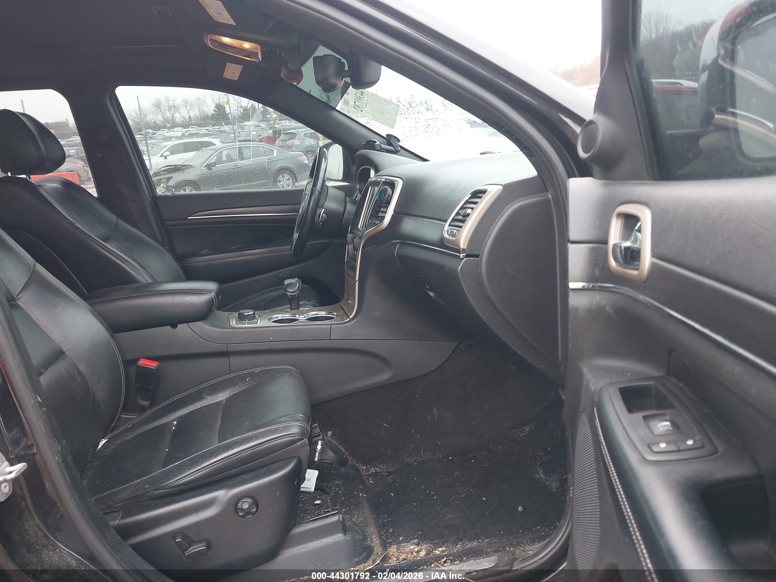 JEEP GRAND image 5