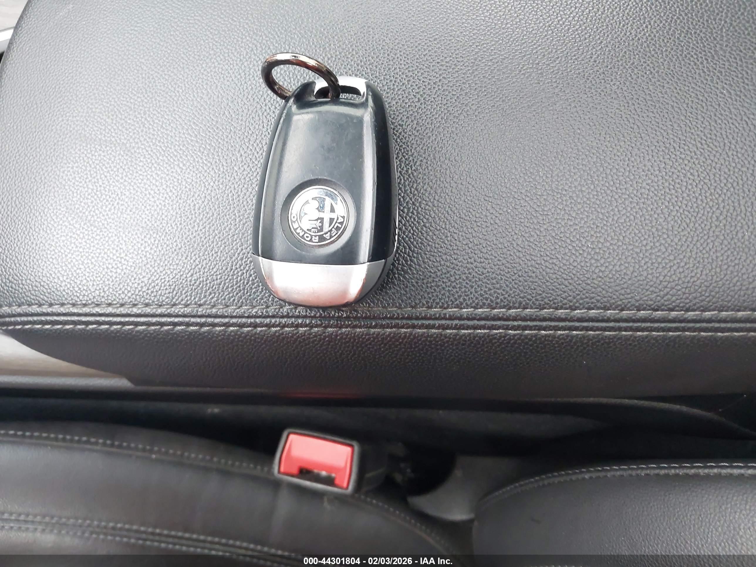 ALFA ROMEO image 11