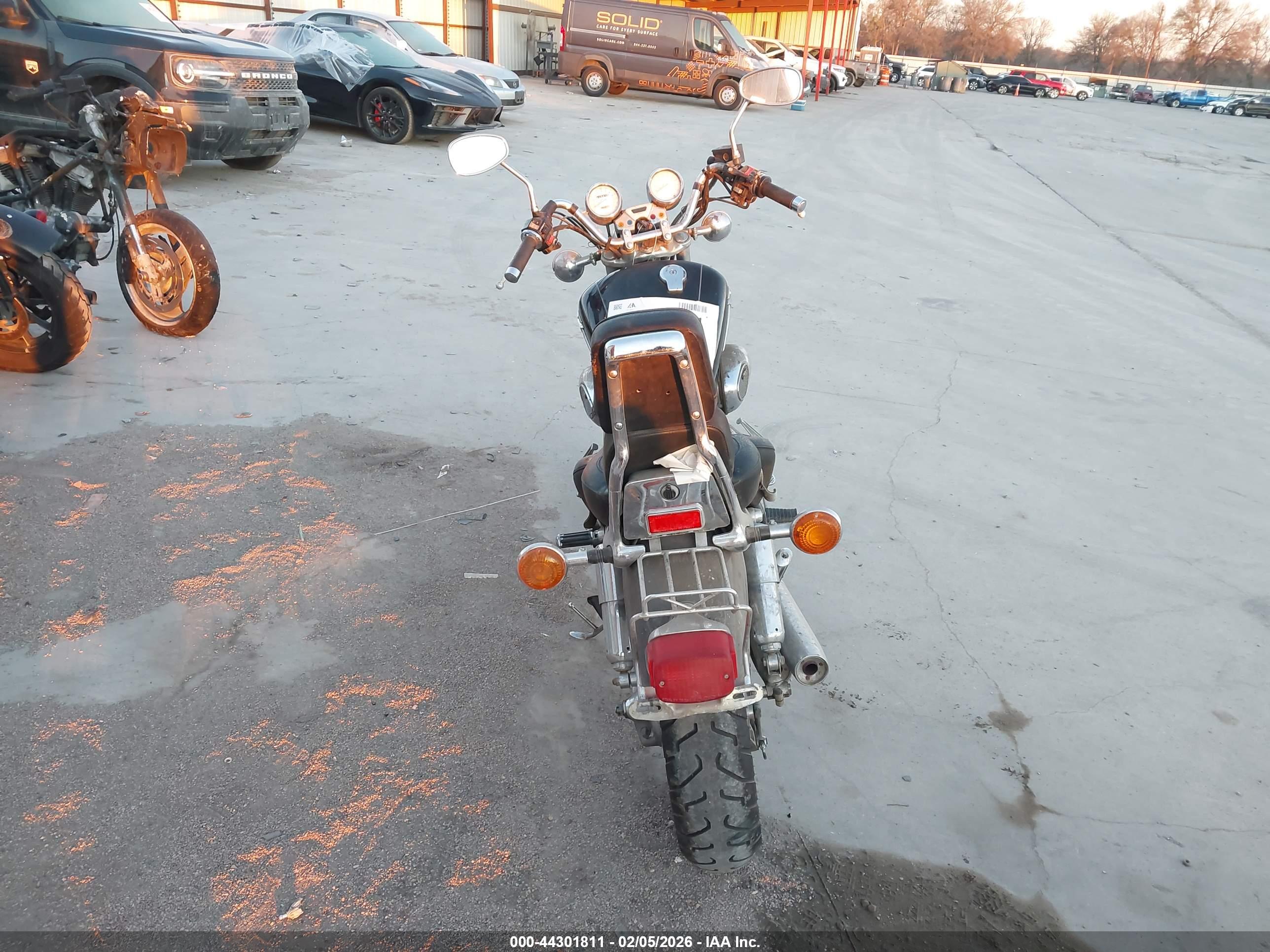 YAMAHA XV1100 image 6