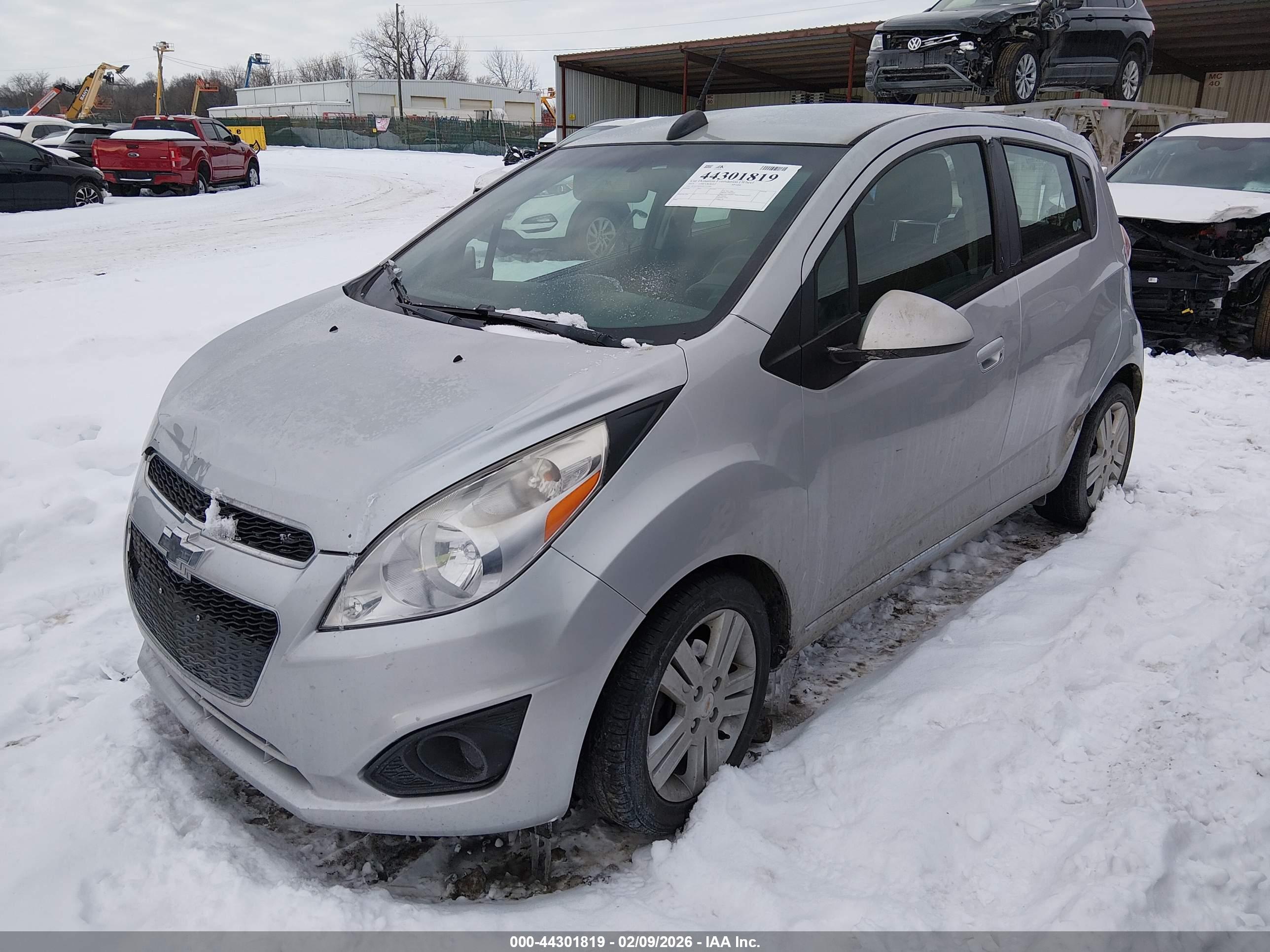CHEVROLET SPARK image 2