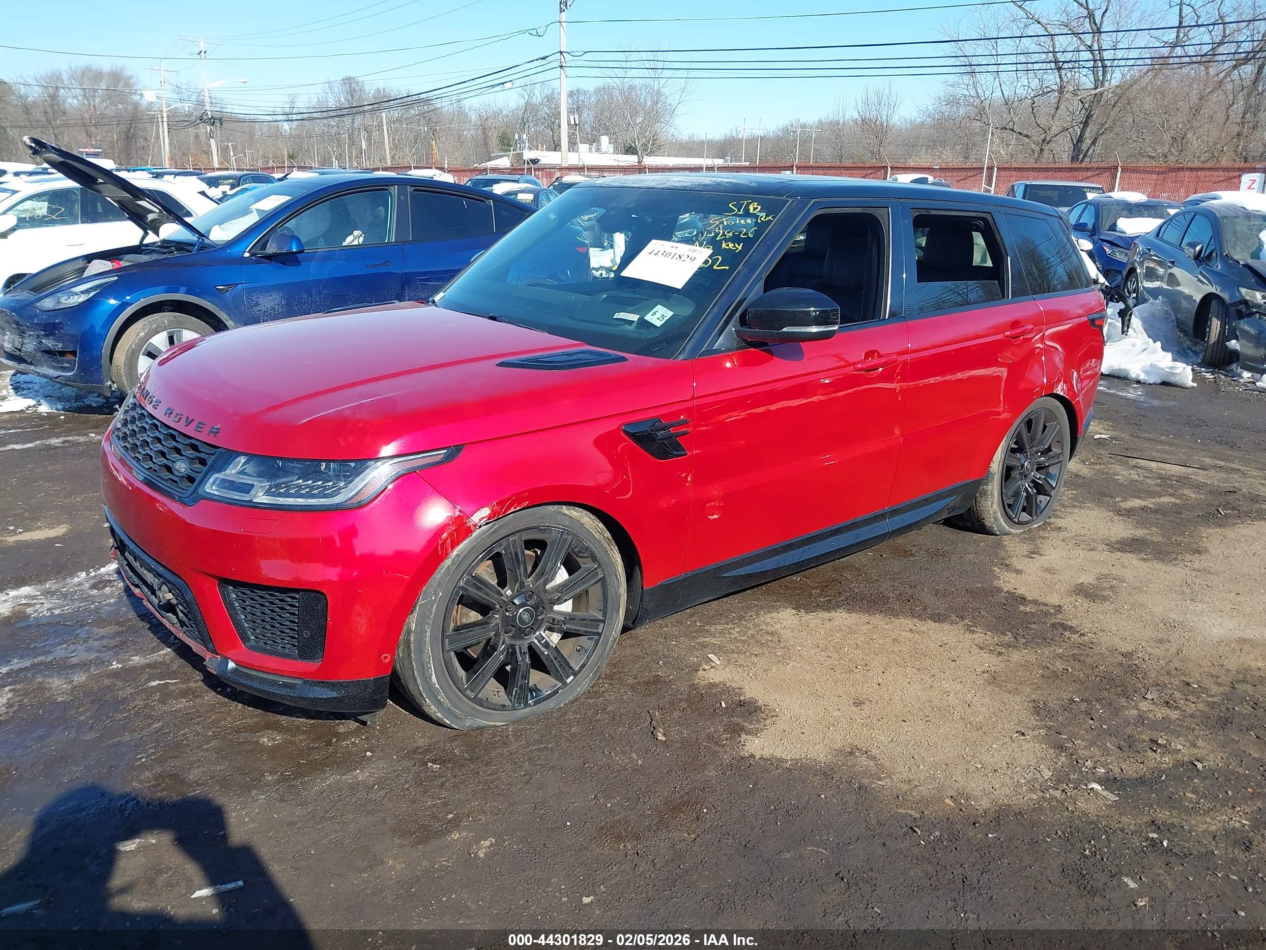 LAND ROVER image 6
