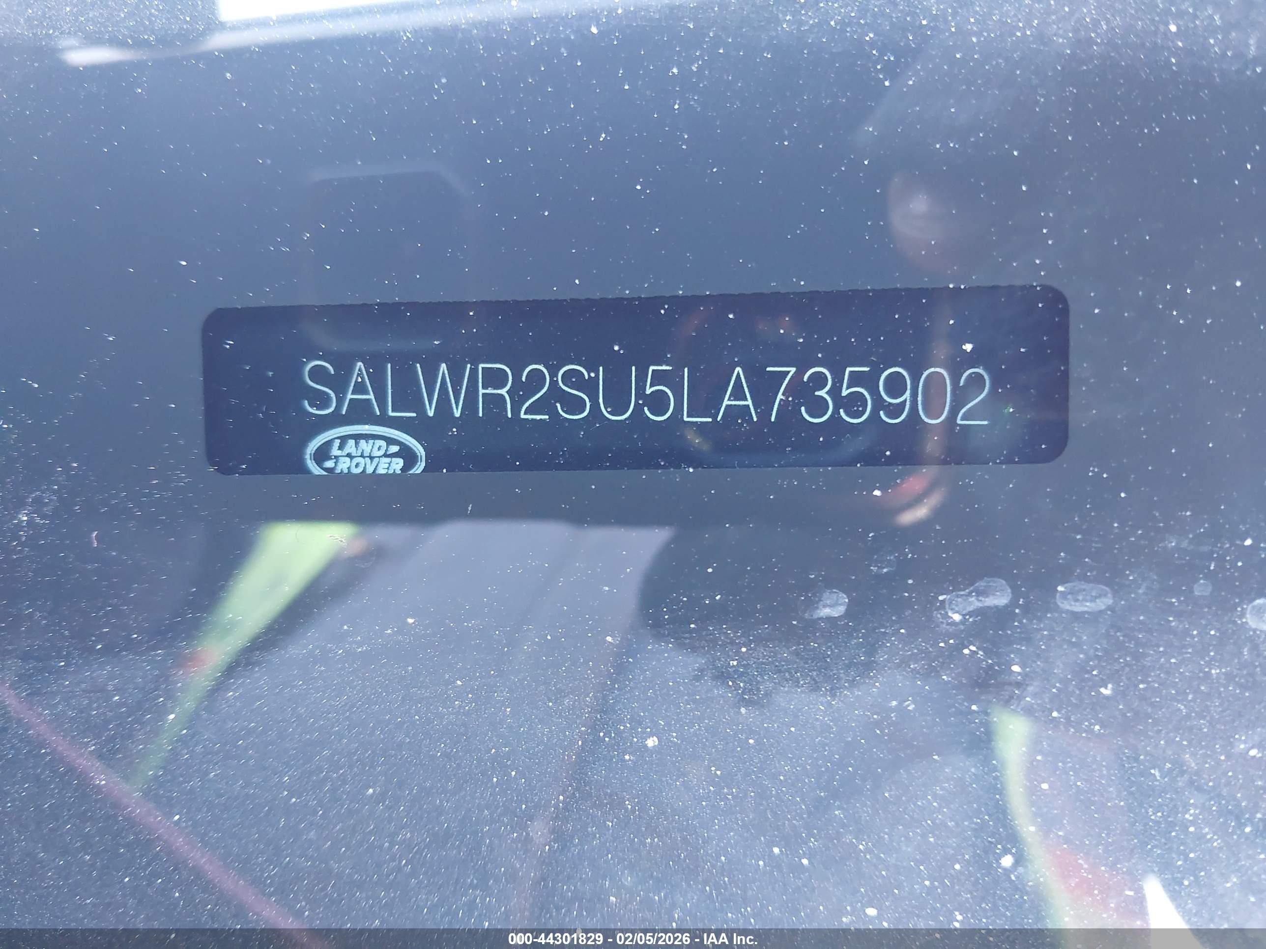 LAND ROVER image 9