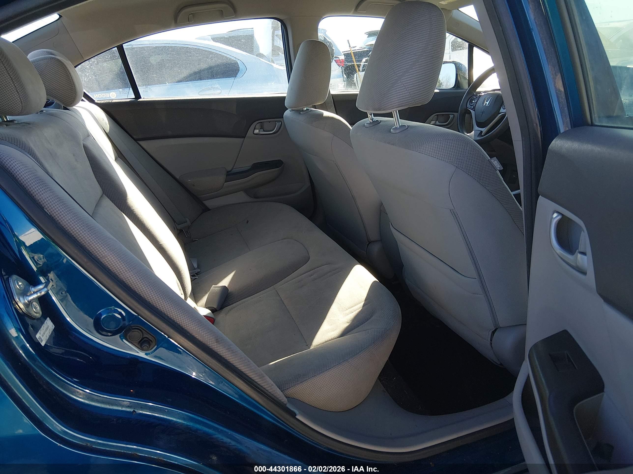 HONDA CIVIC image 8