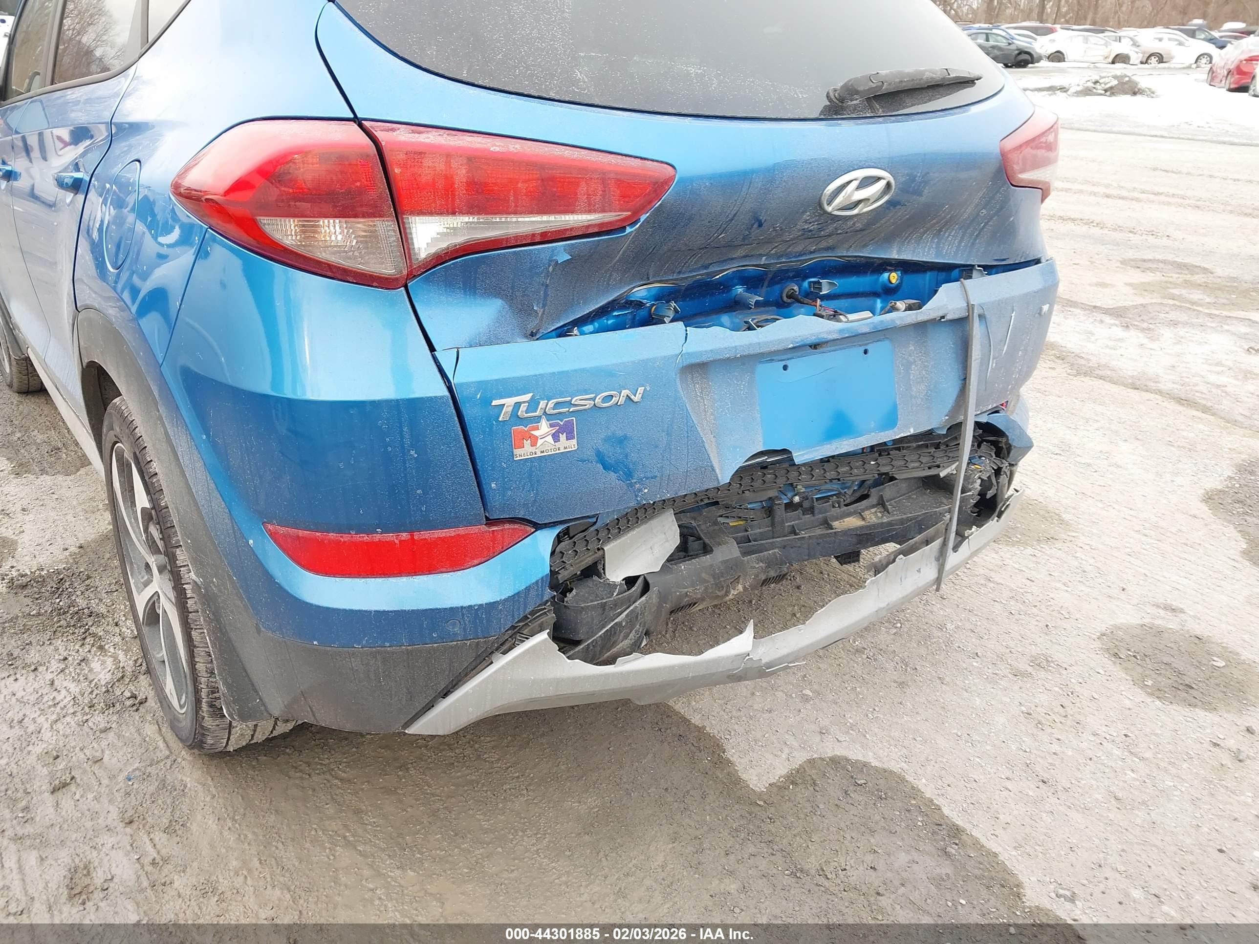 HYUNDAI TUCSON image 6