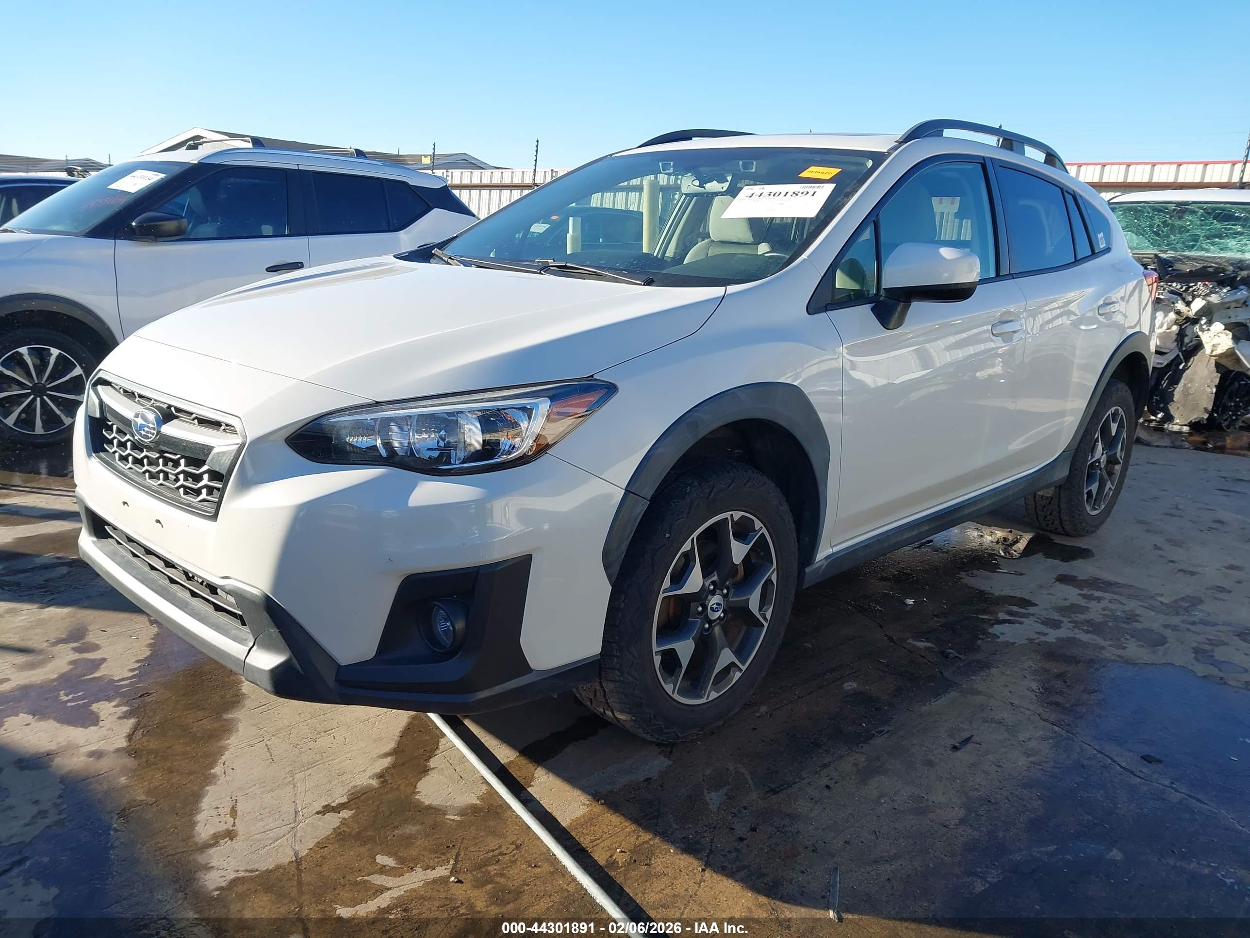 SUBARU CROSSTREK image 2