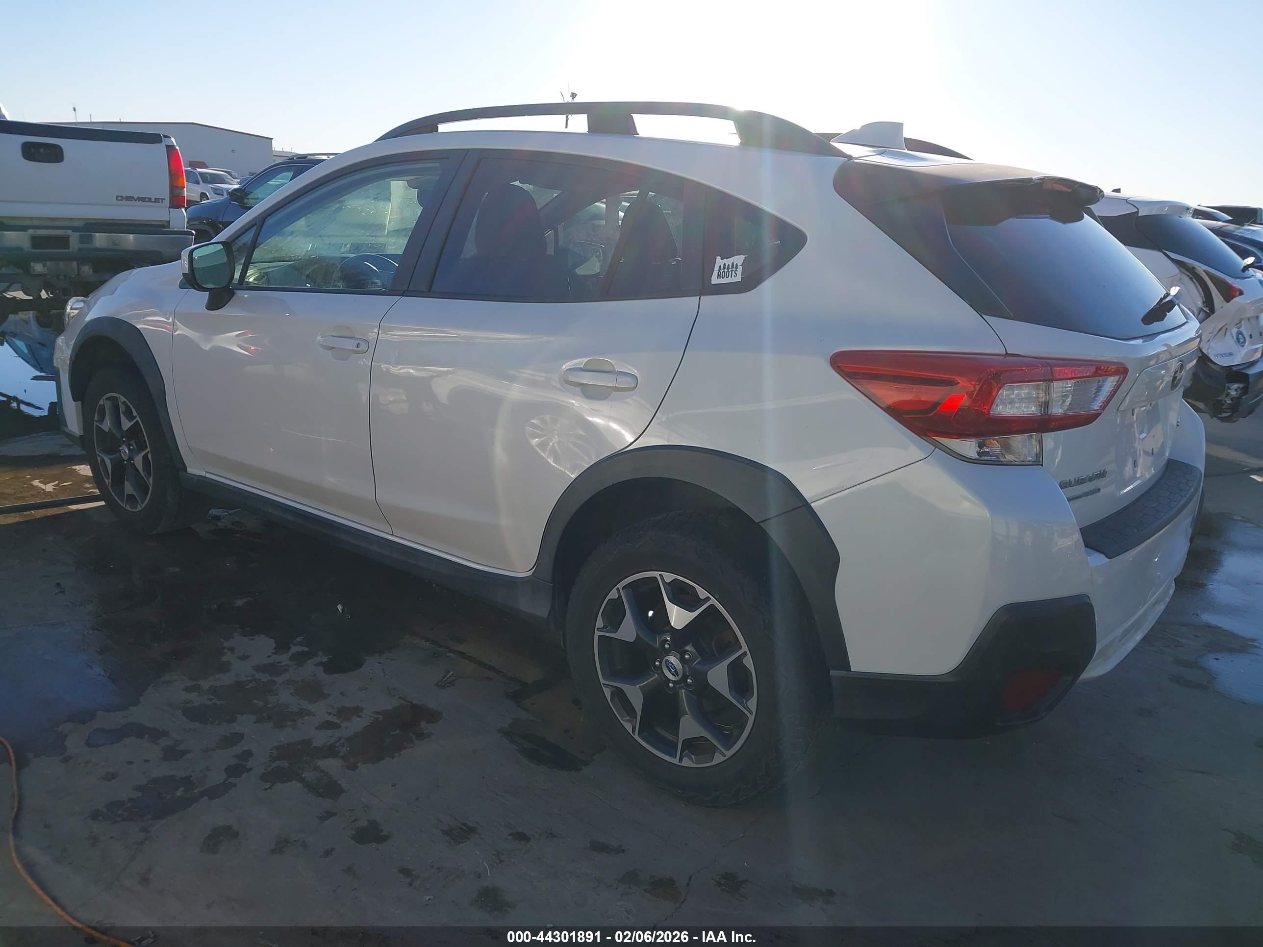 SUBARU CROSSTREK image 3