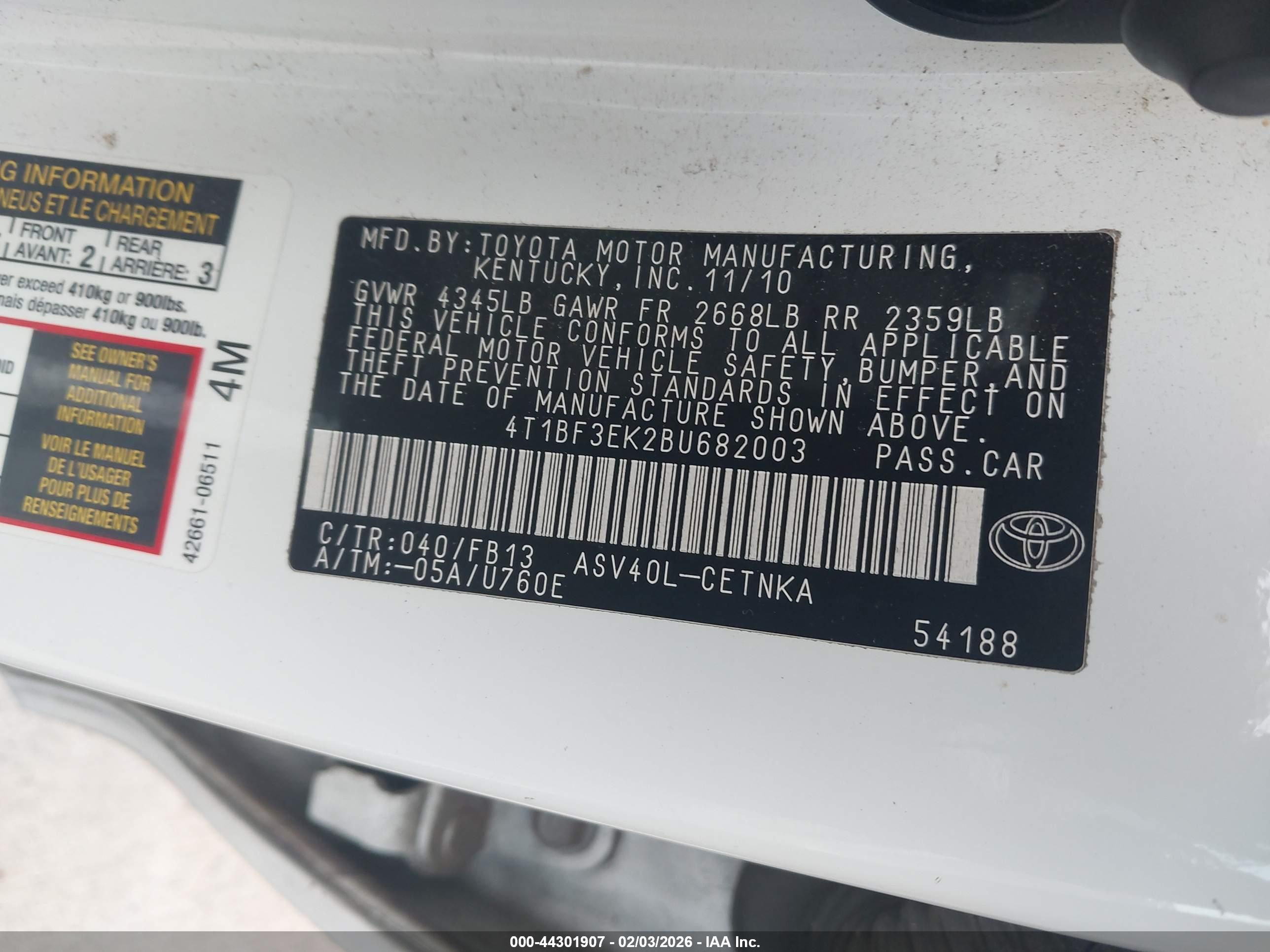 TOYOTA CAMRY image 9