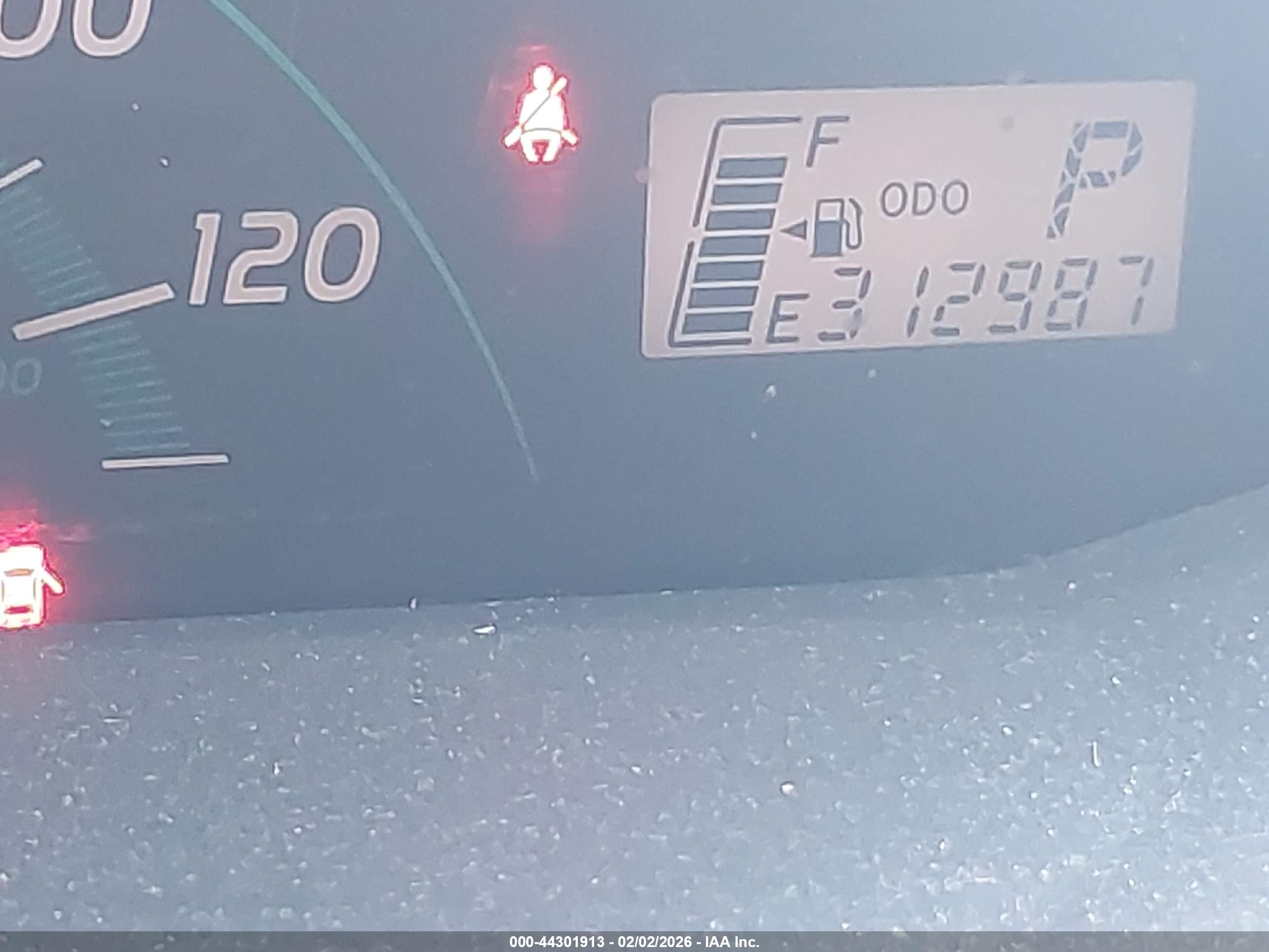 TOYOTA YARIS image 7