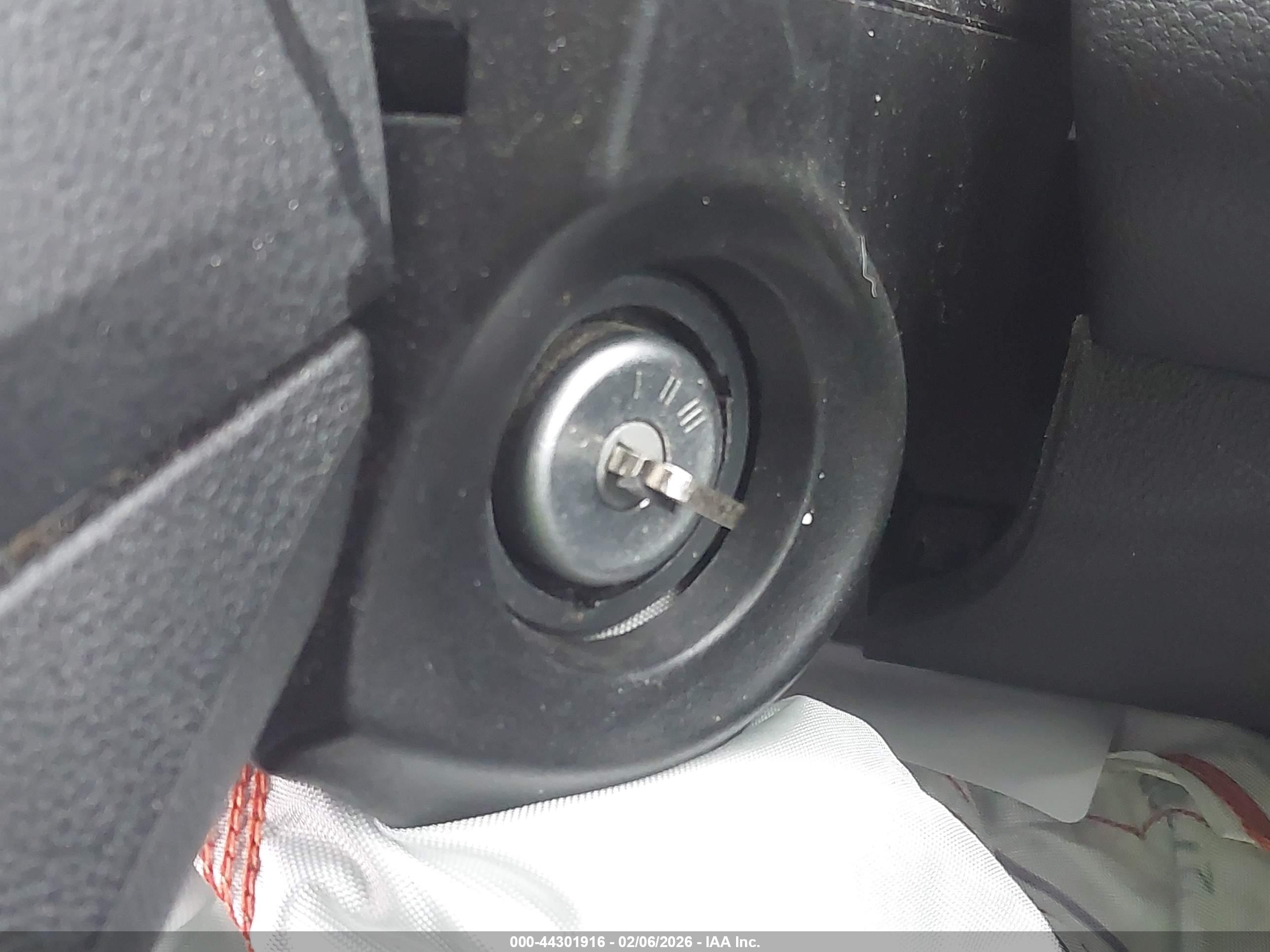 FORD FOCUS image 11