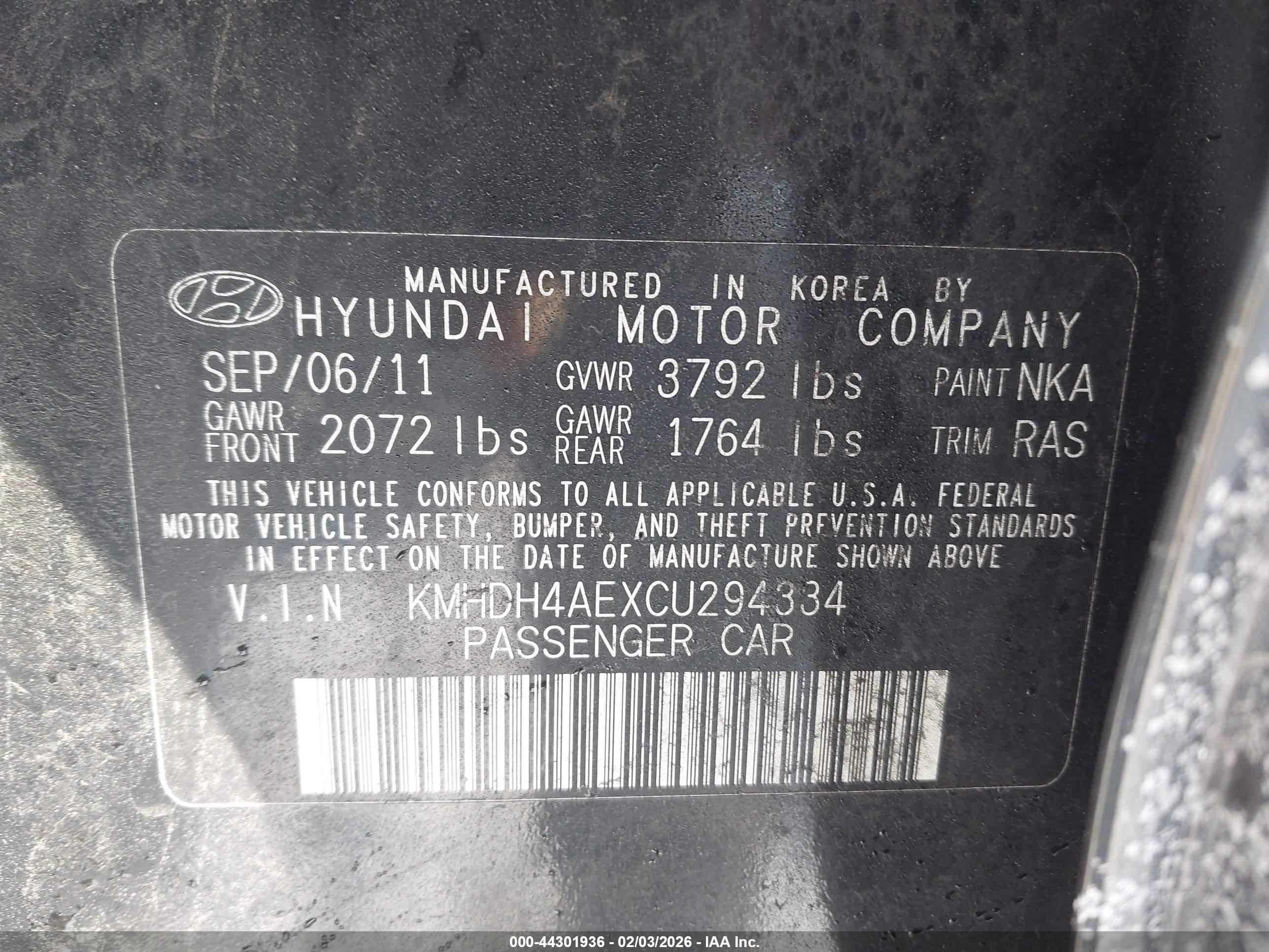 HYUNDAI ELANTRA image 9