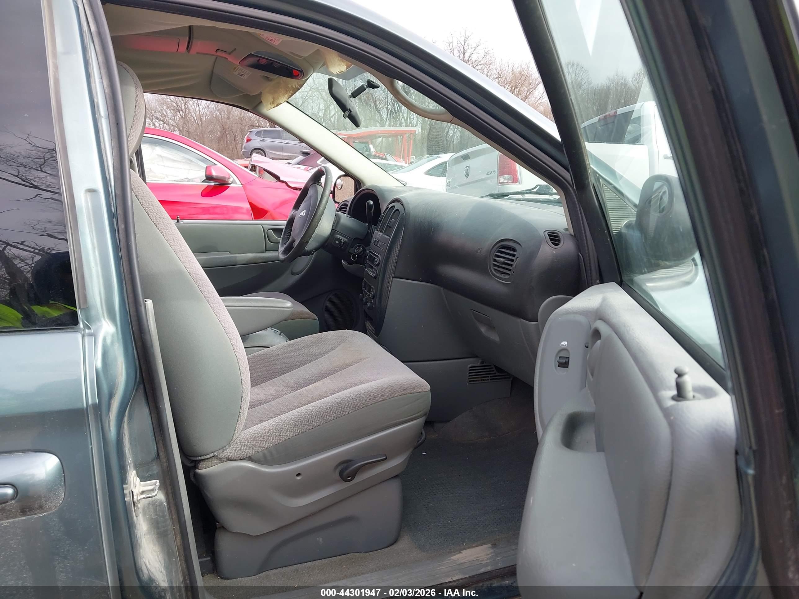 DODGE GRAND image 5