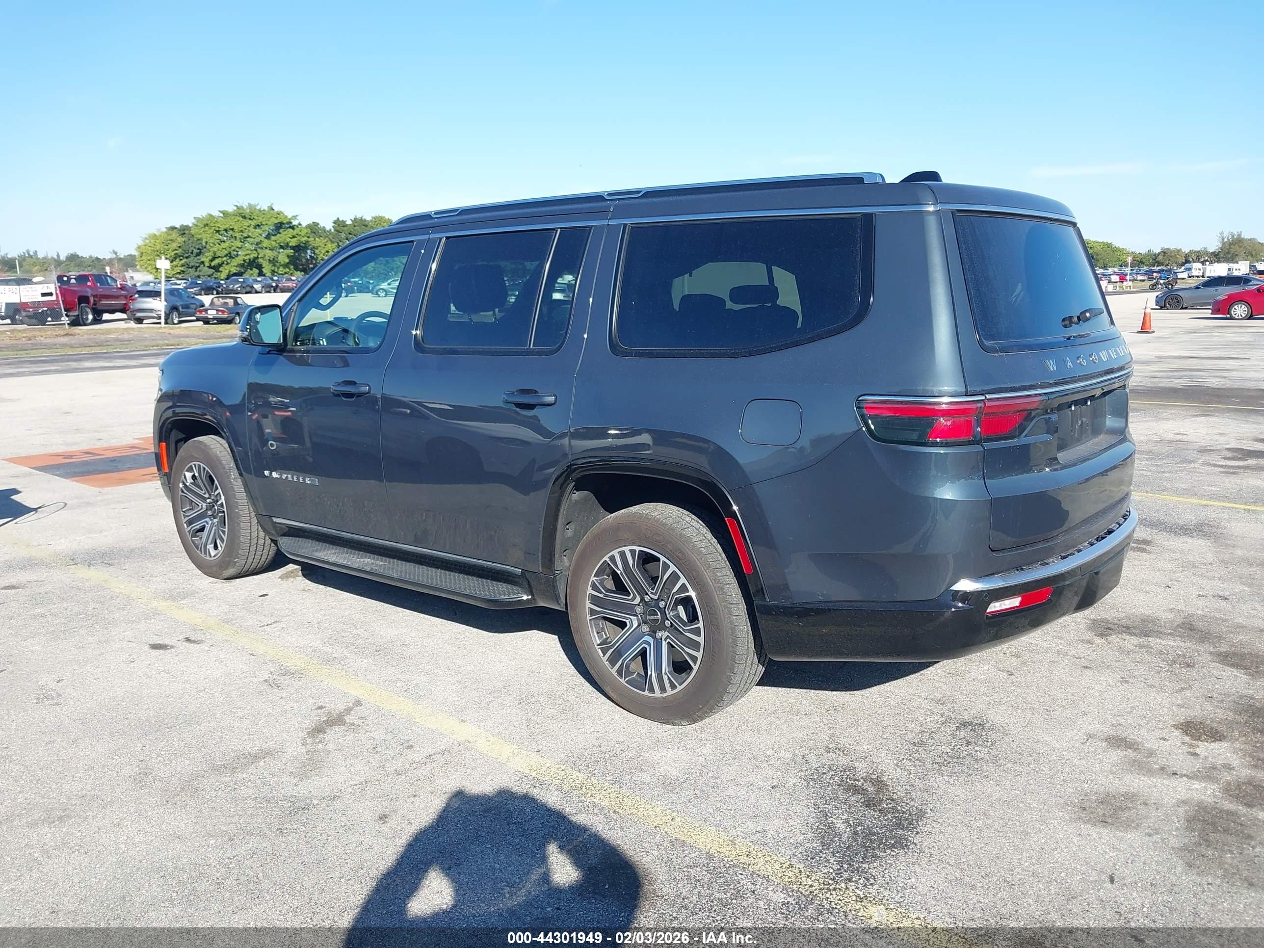JEEP WAGONEER image 3