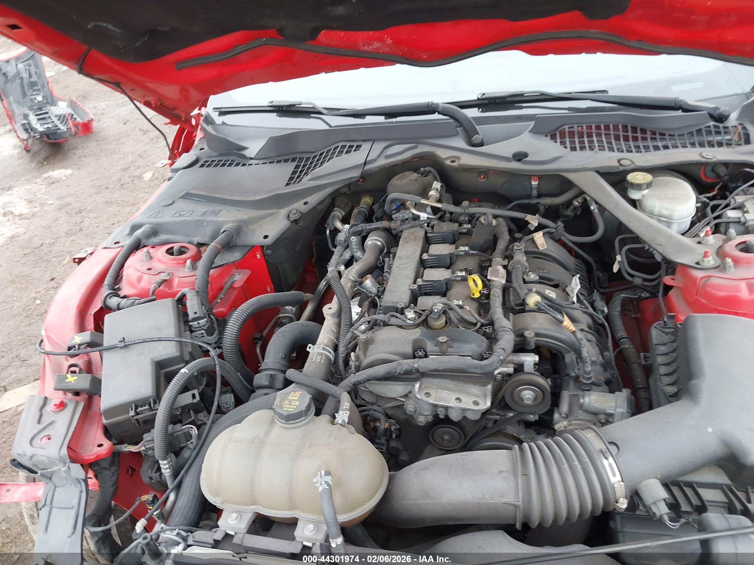FORD MUSTANG image 10