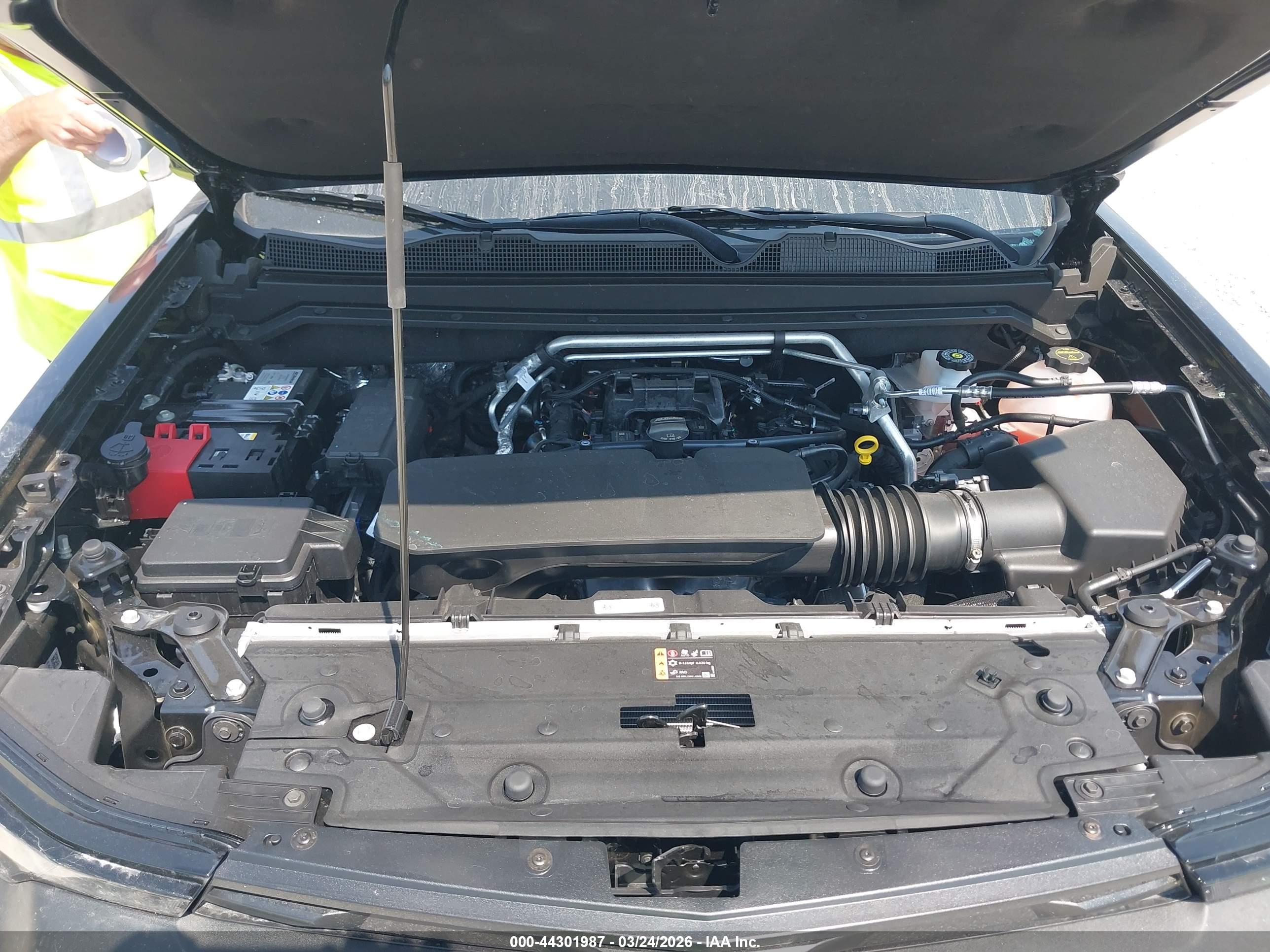 CHEVROLET COLORADO image 10