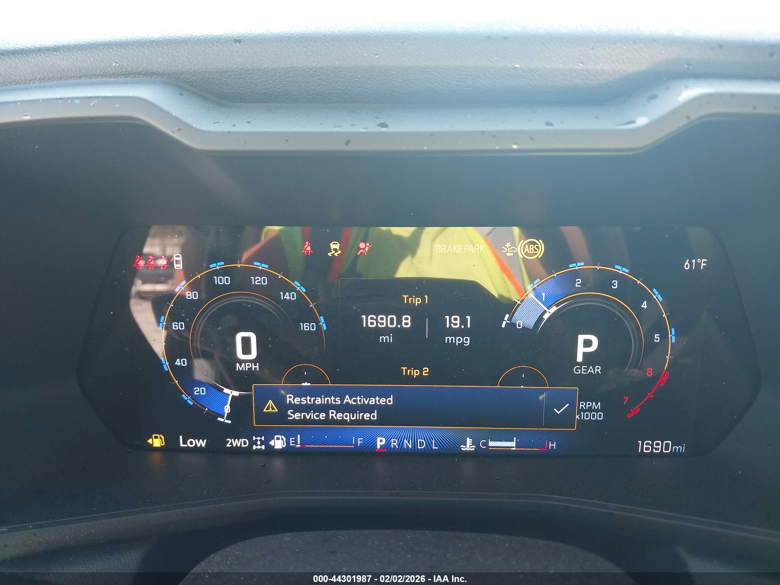 CHEVROLET COLORADO image 7