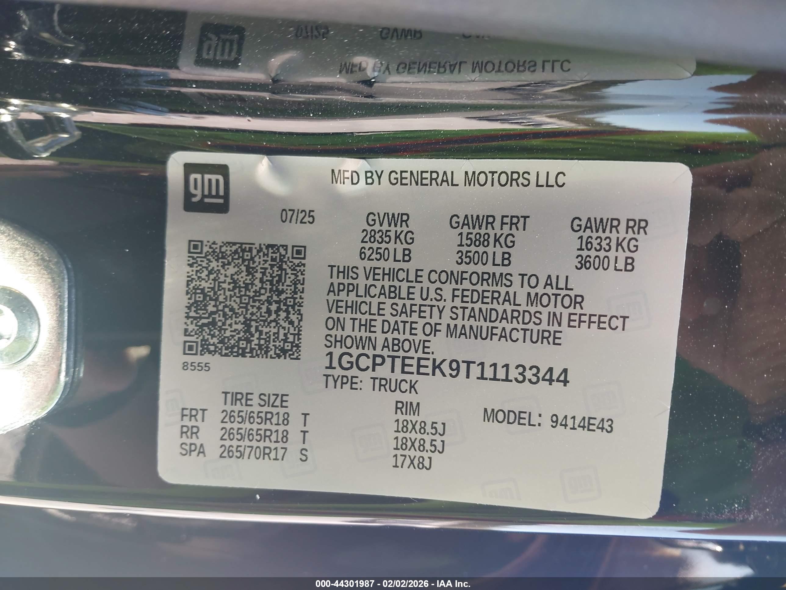 CHEVROLET COLORADO image 9