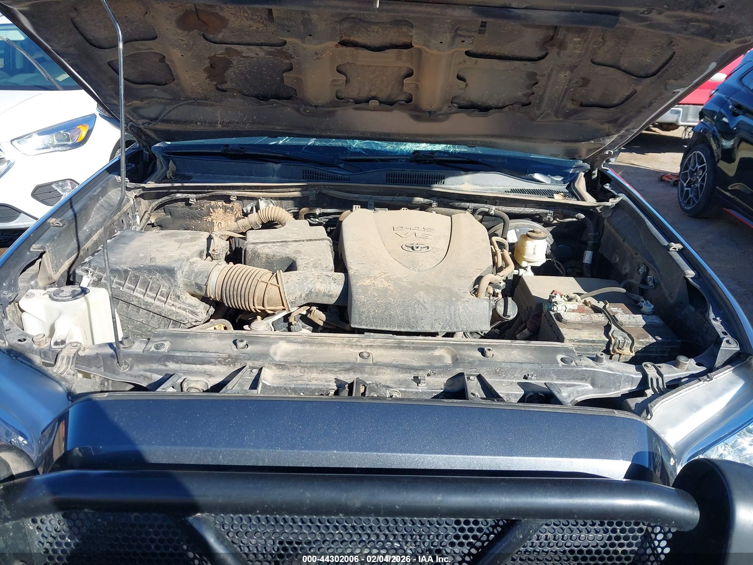 TOYOTA TACOMA image 10