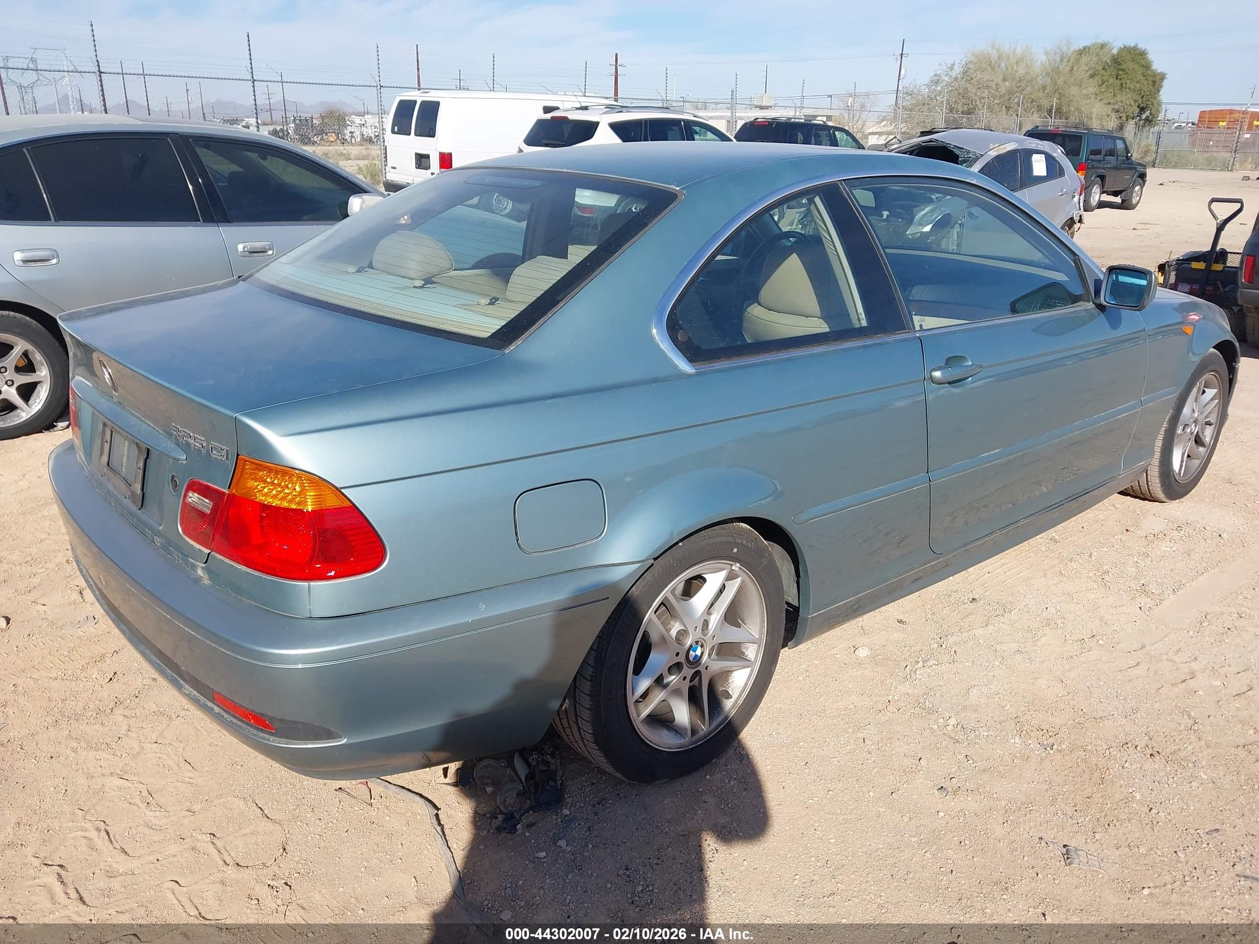 BMW 325CI image 4