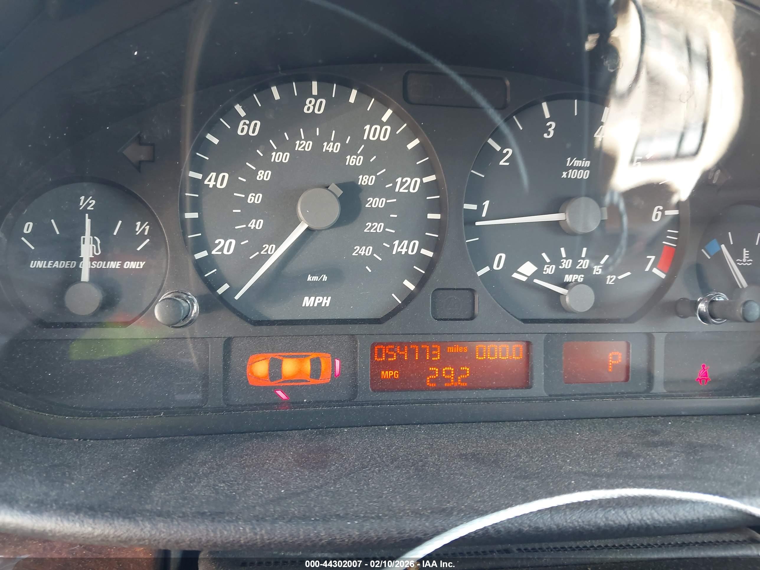 BMW 325CI image 7