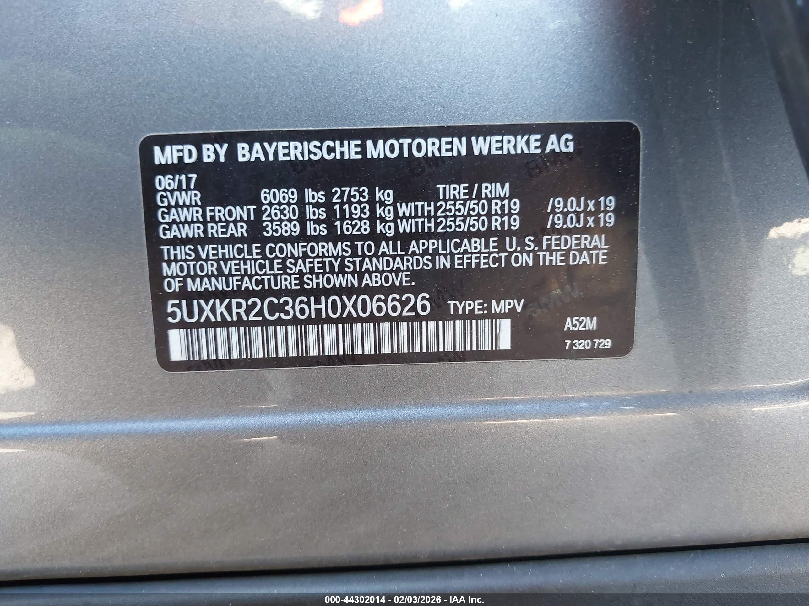 BMW X5 image 9