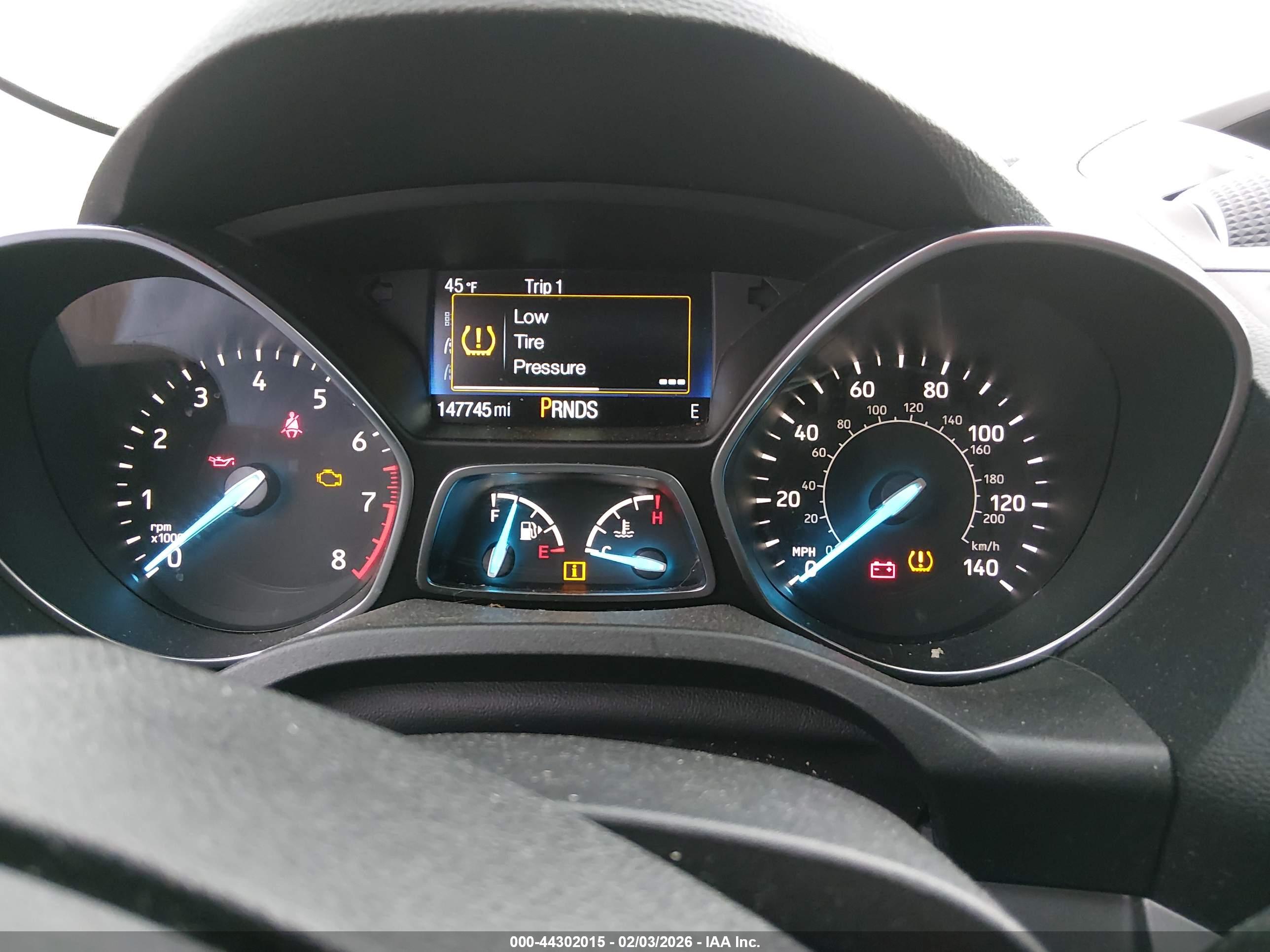 FORD ESCAPE image 7