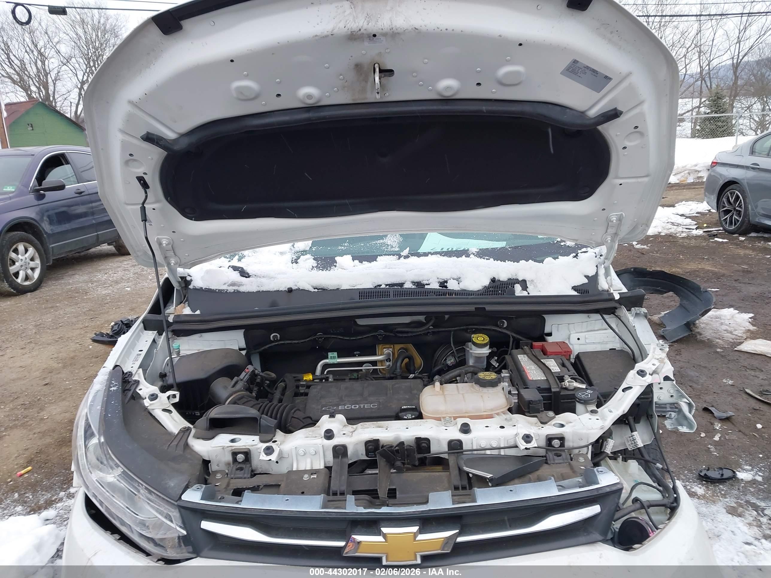 CHEVROLET TRAX image 10