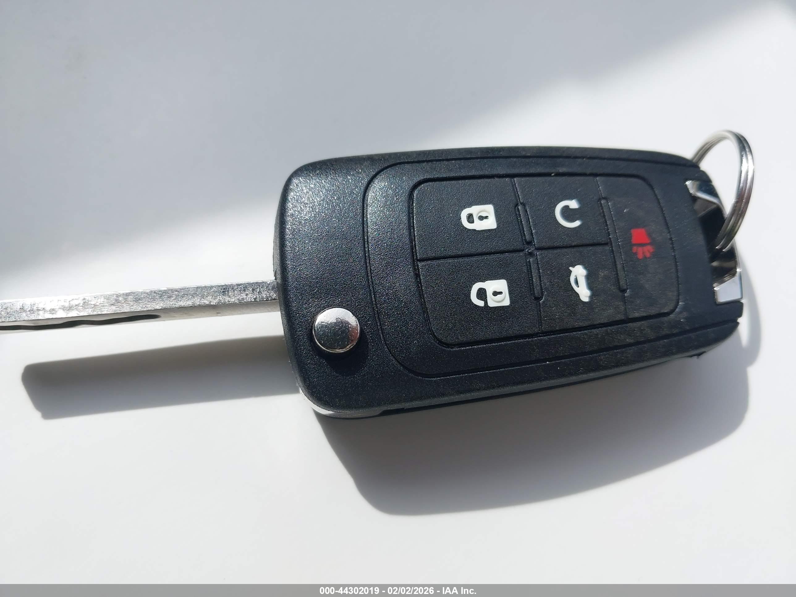 CHEVROLET EQUINOX image 11