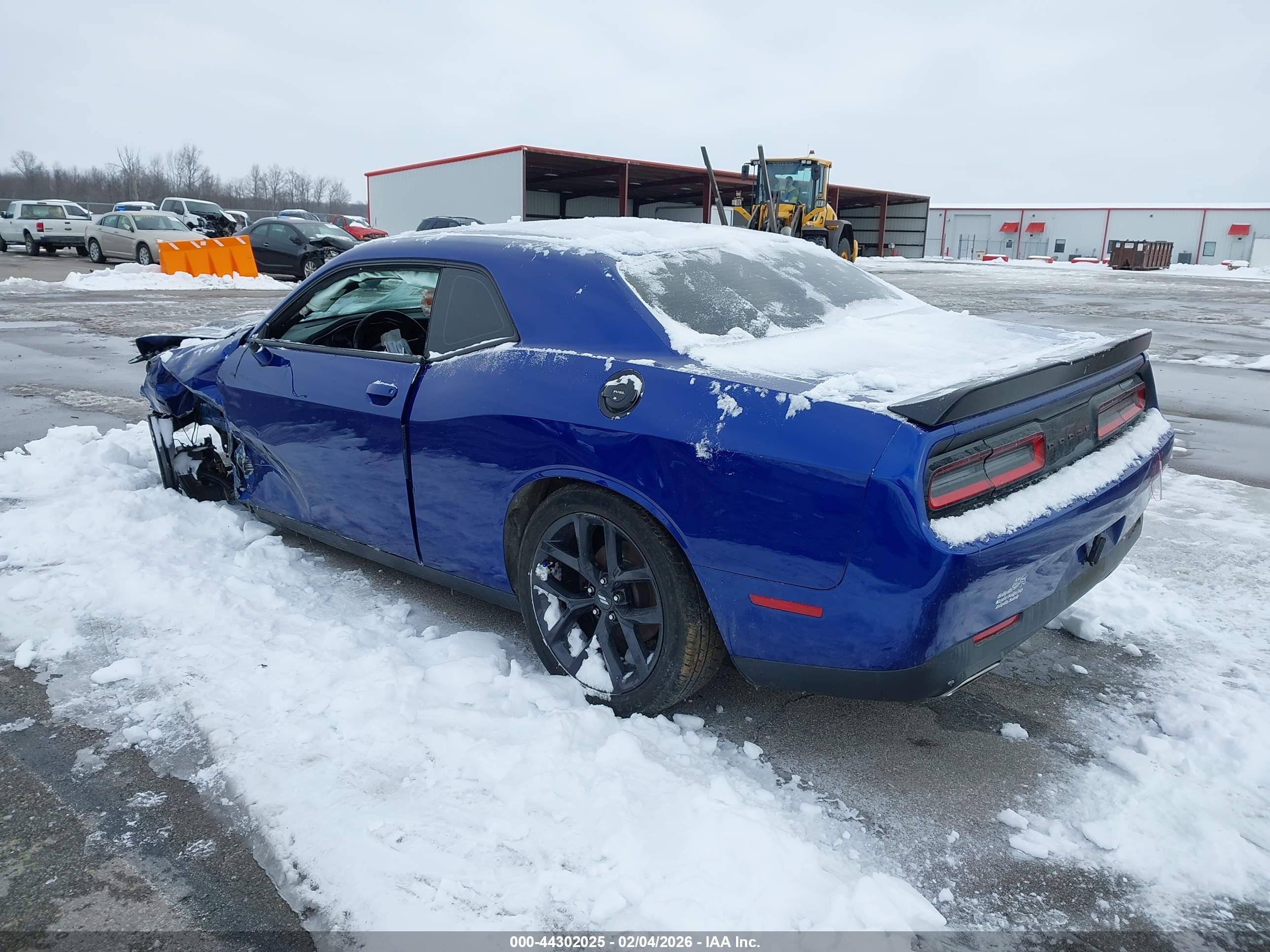 DODGE CHALLENGER image 3