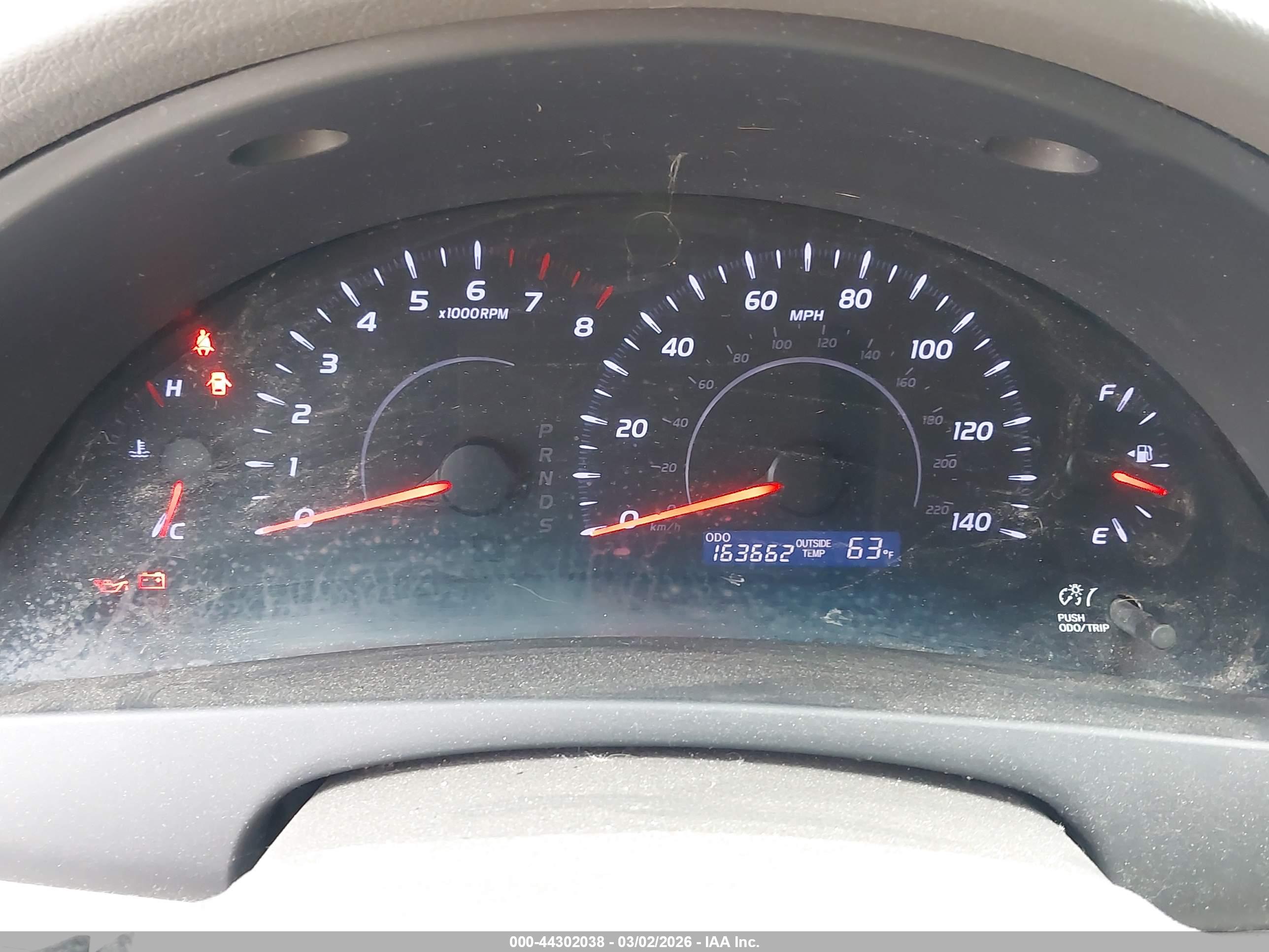 TOYOTA CAMRY image 7