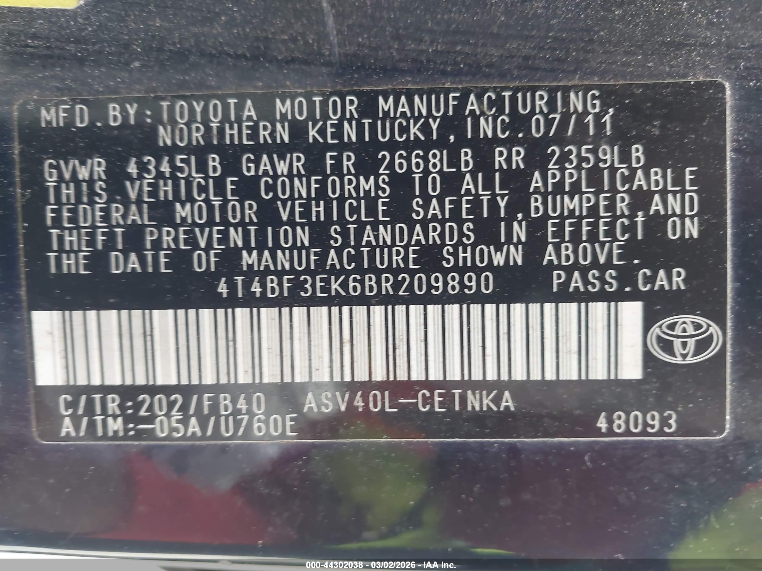 TOYOTA CAMRY image 9