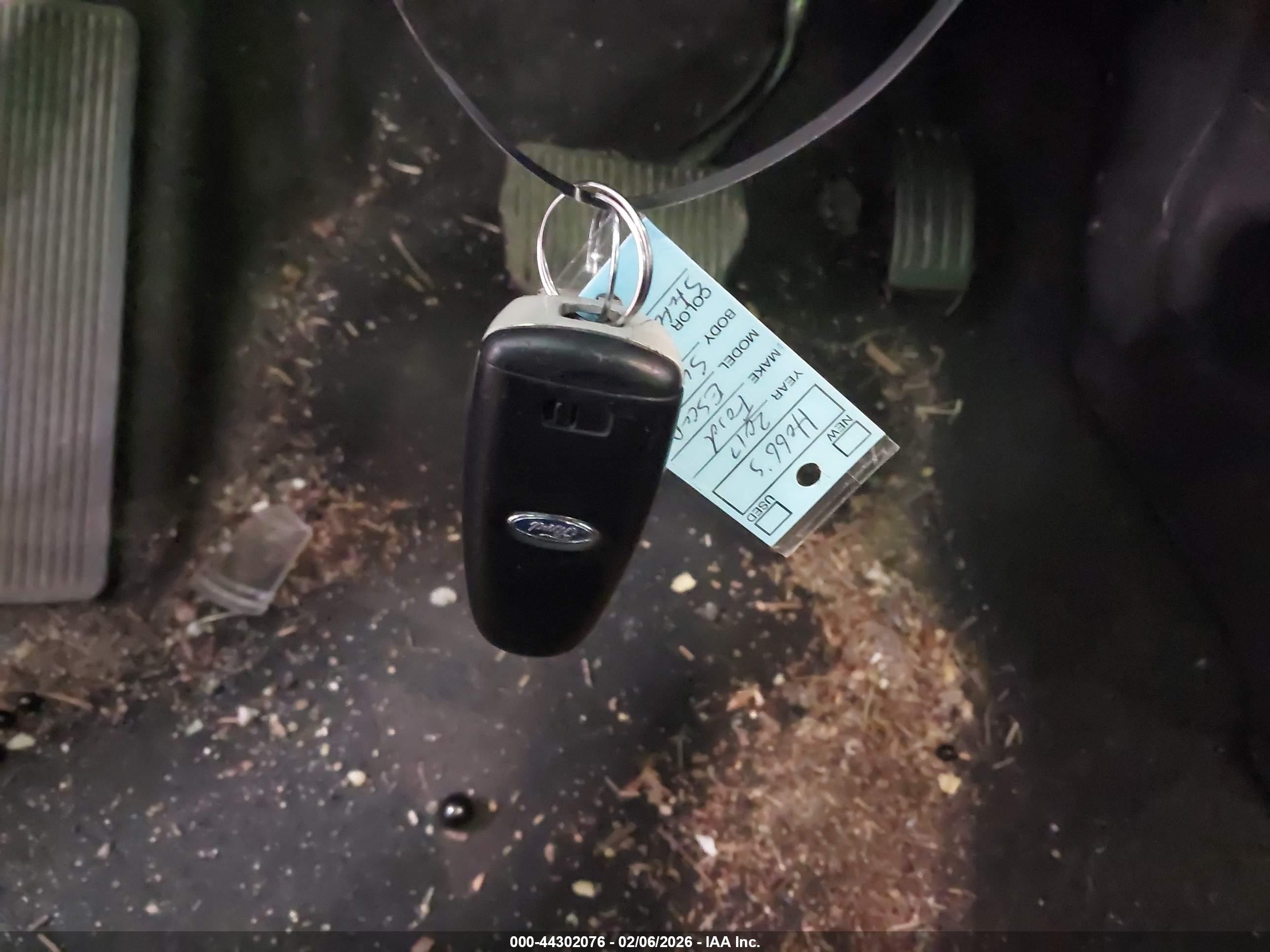 FORD ESCAPE image 11