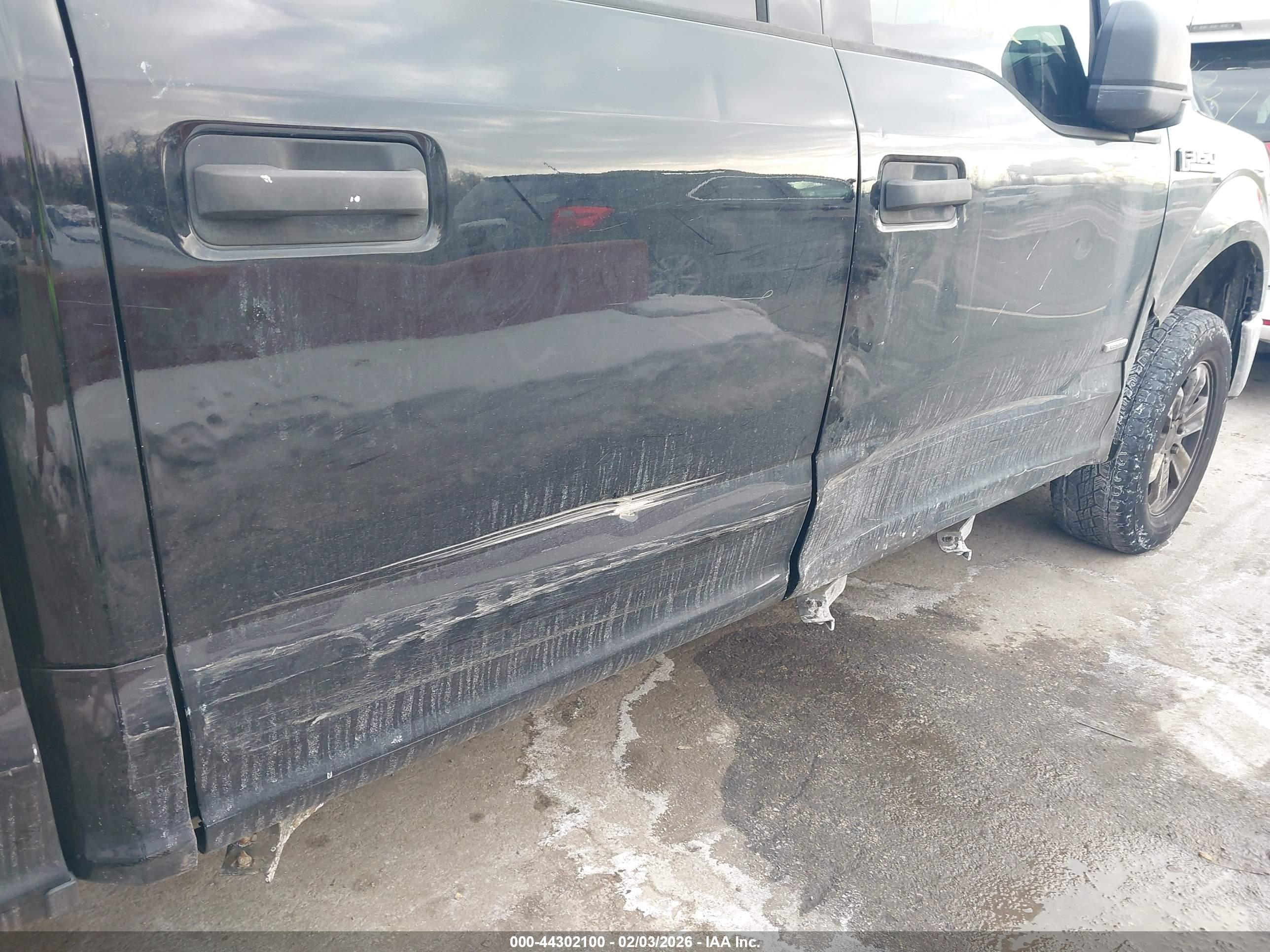 FORD F-150 image 6