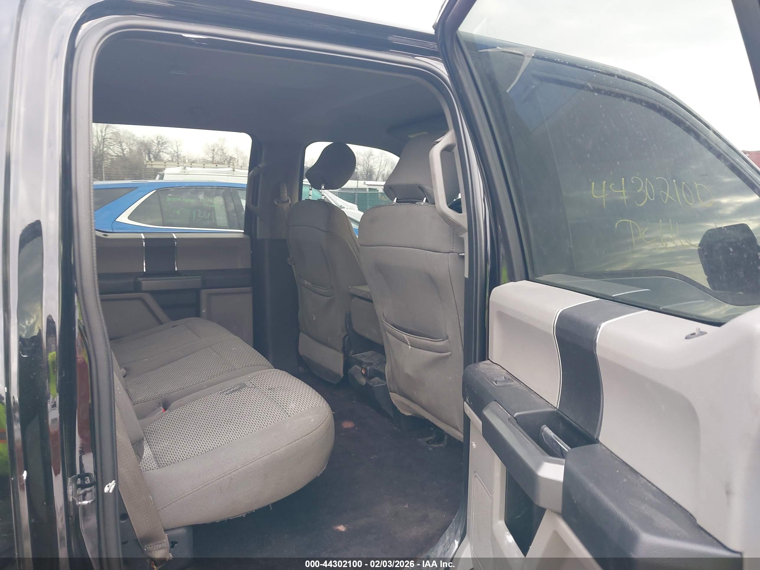 FORD F-150 image 8