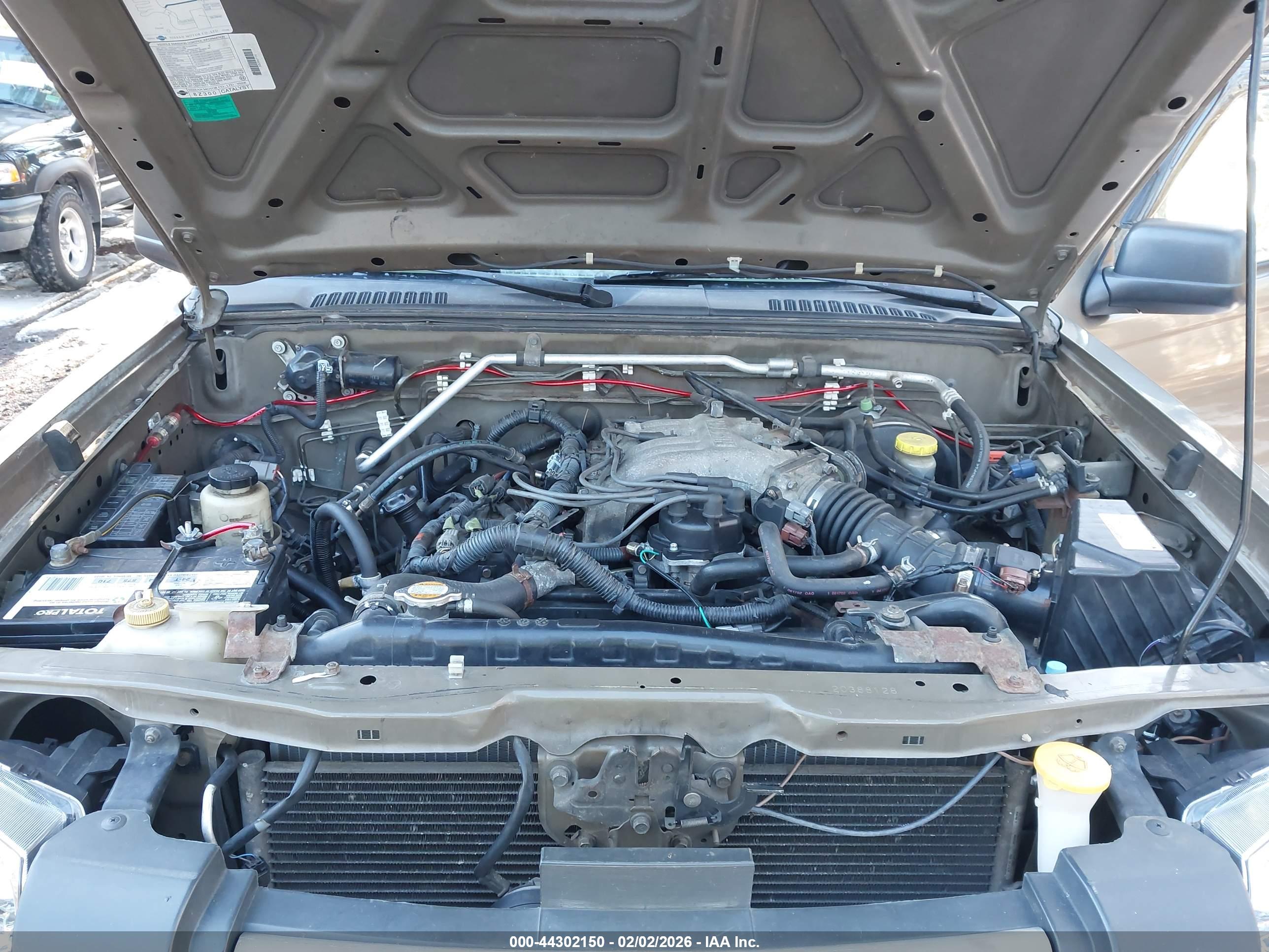 NISSAN FRONTIER image 10
