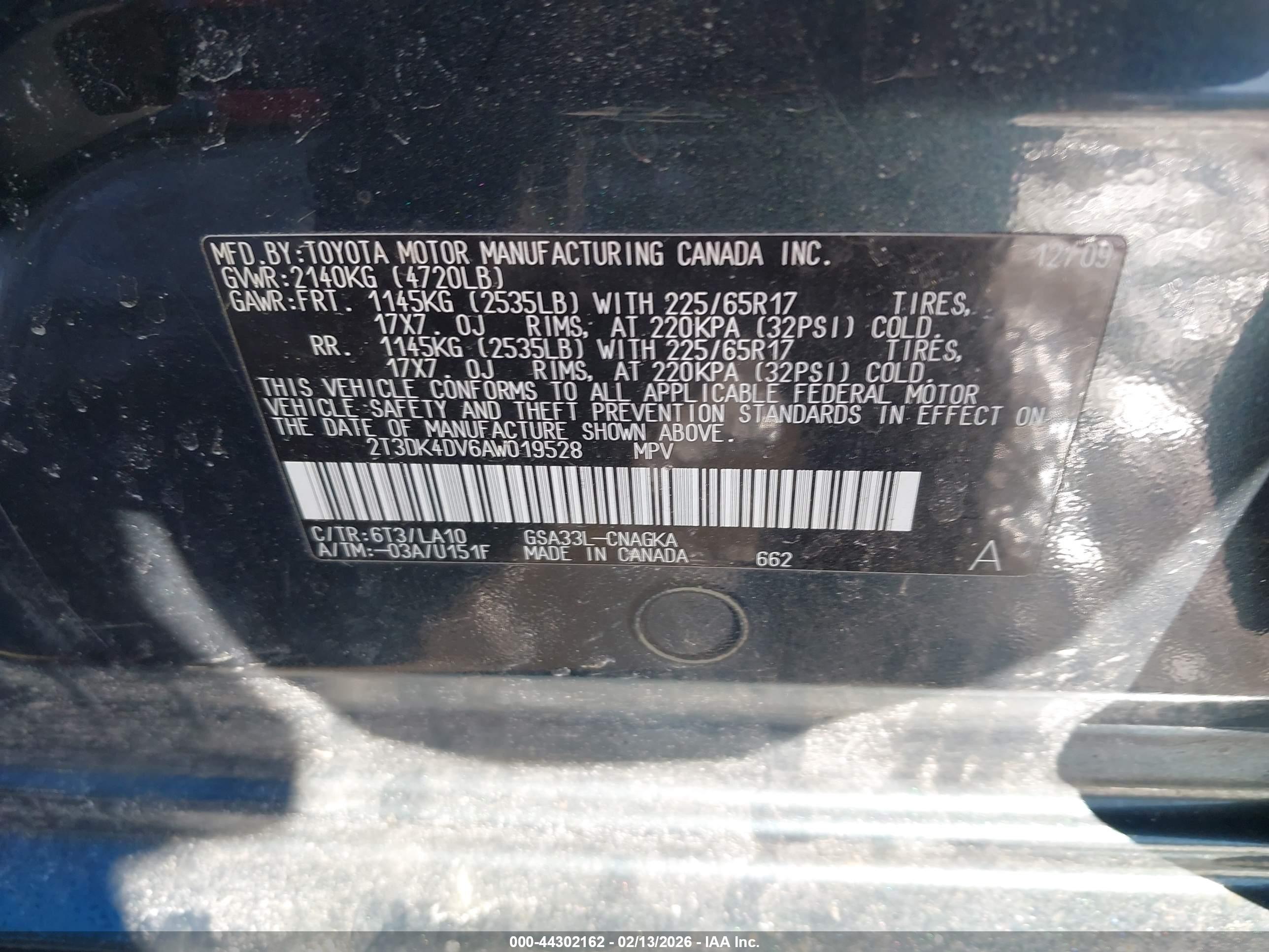 TOYOTA RAV4 image 9