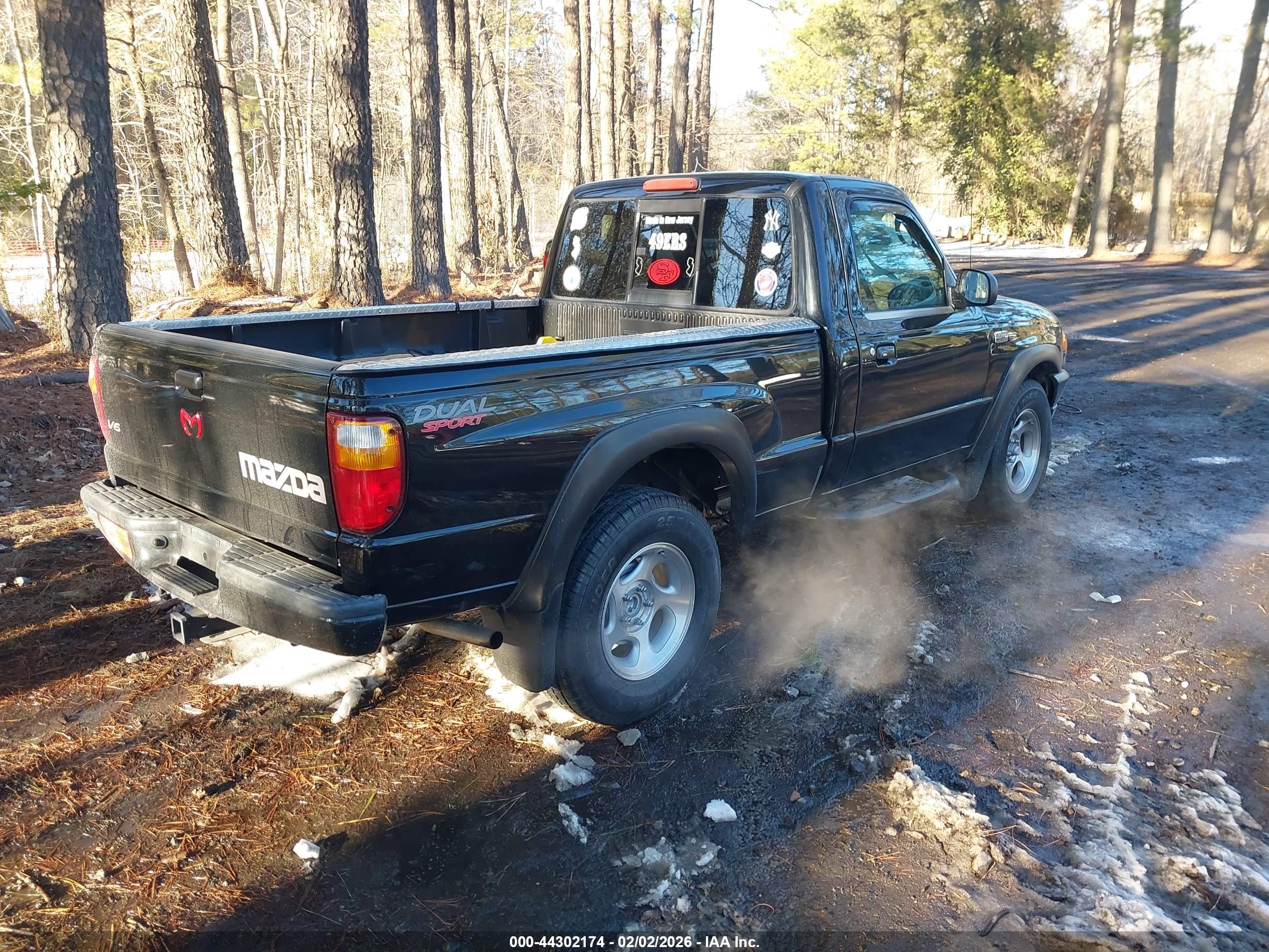 MAZDA B3000 image 4