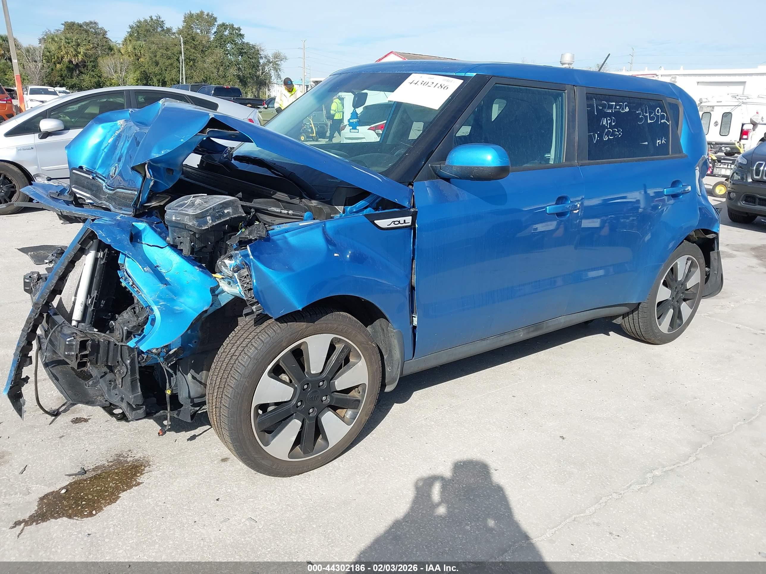 KIA SOUL image 2
