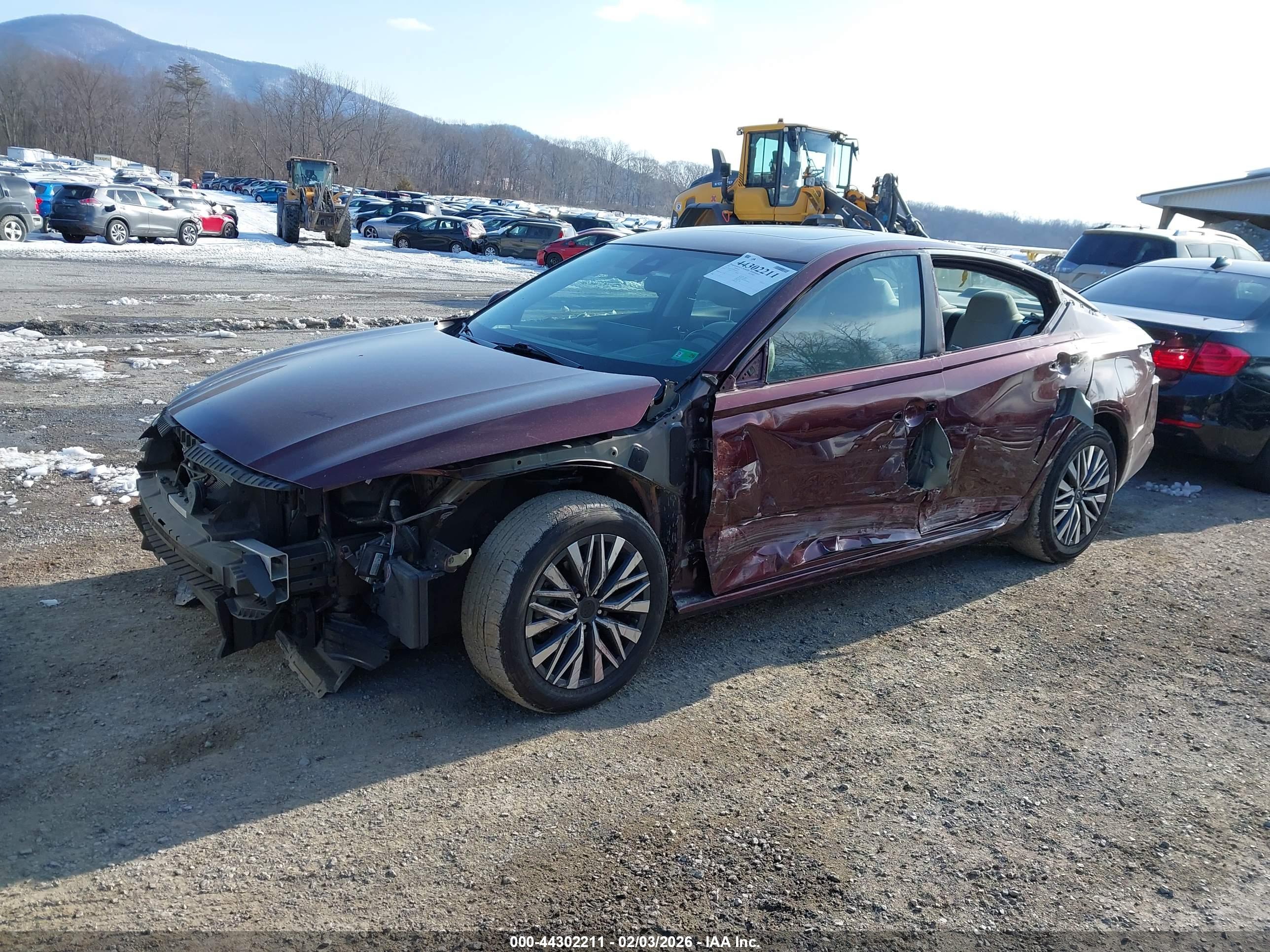 NISSAN ALTIMA image 6