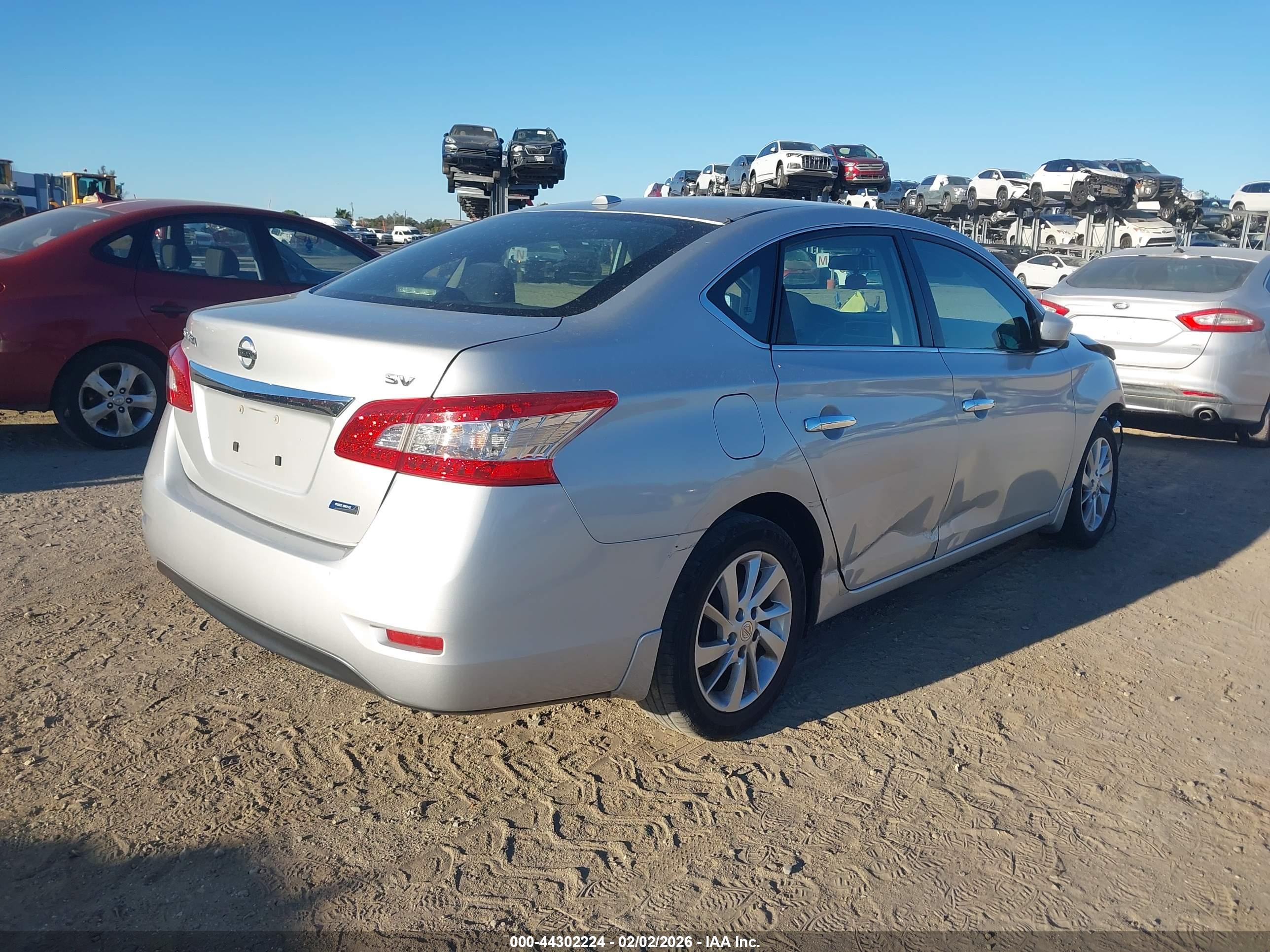 NISSAN SENTRA image 4