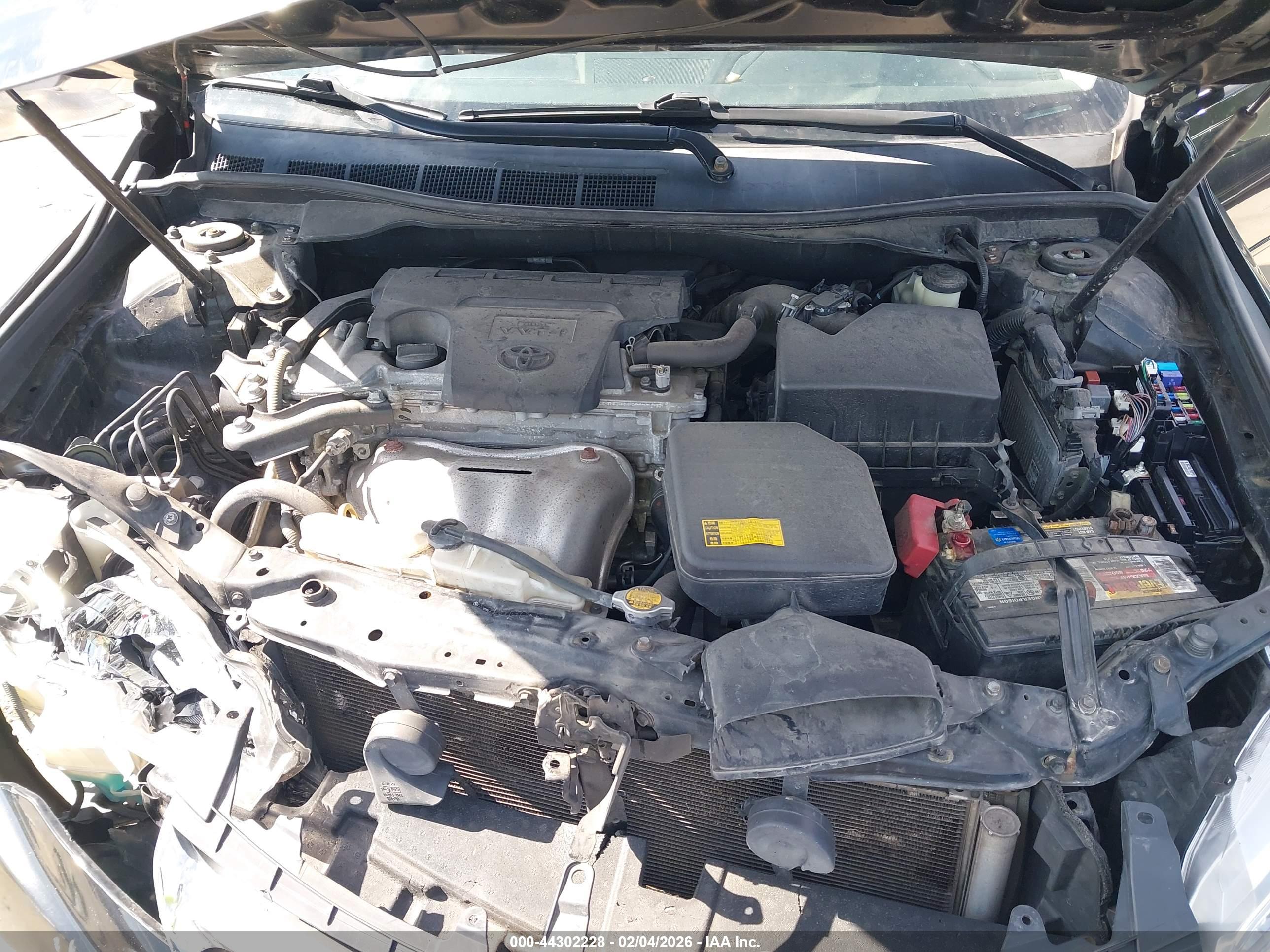TOYOTA CAMRY image 10