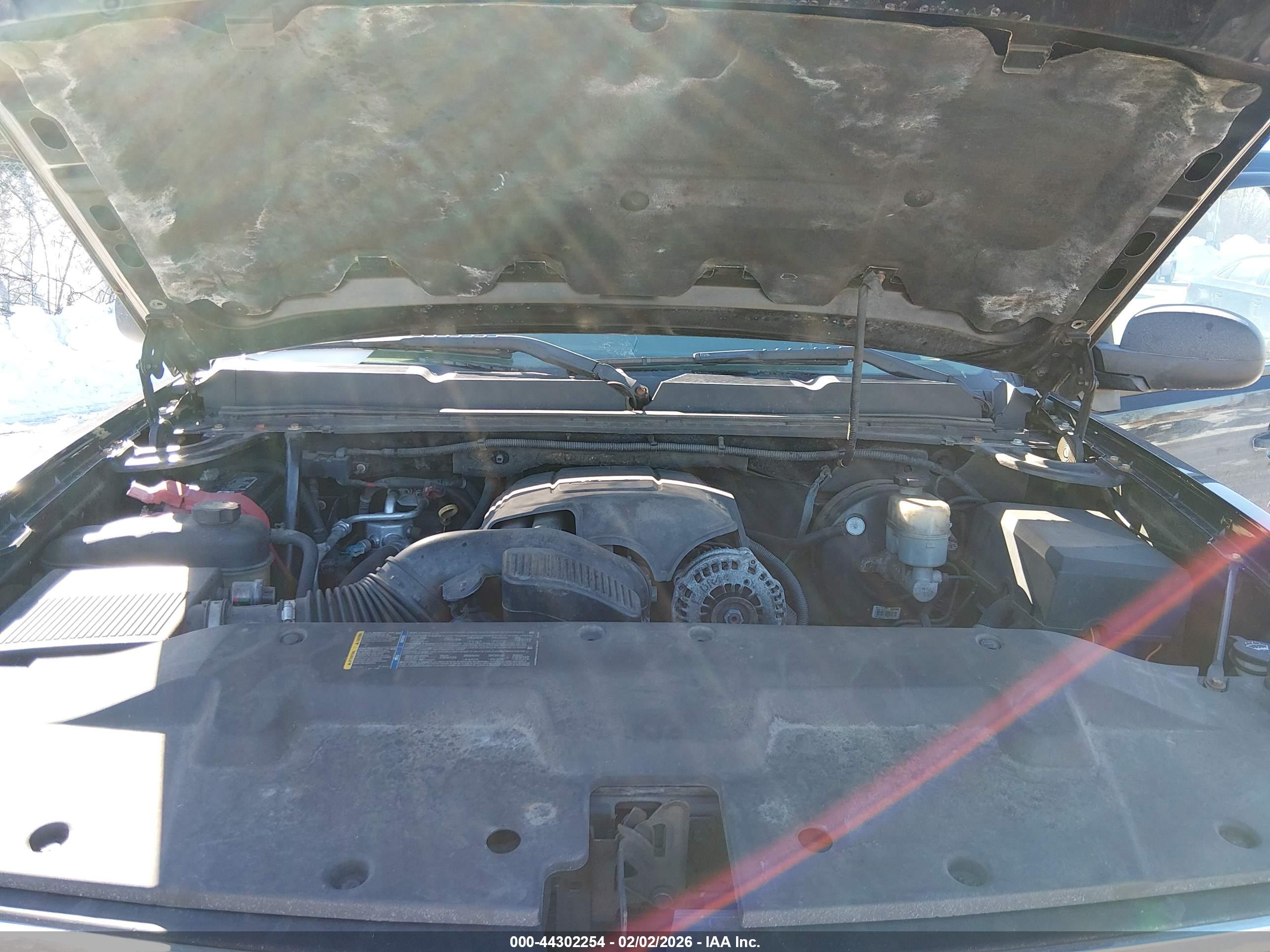 CHEVROLET SILVERADO image 10