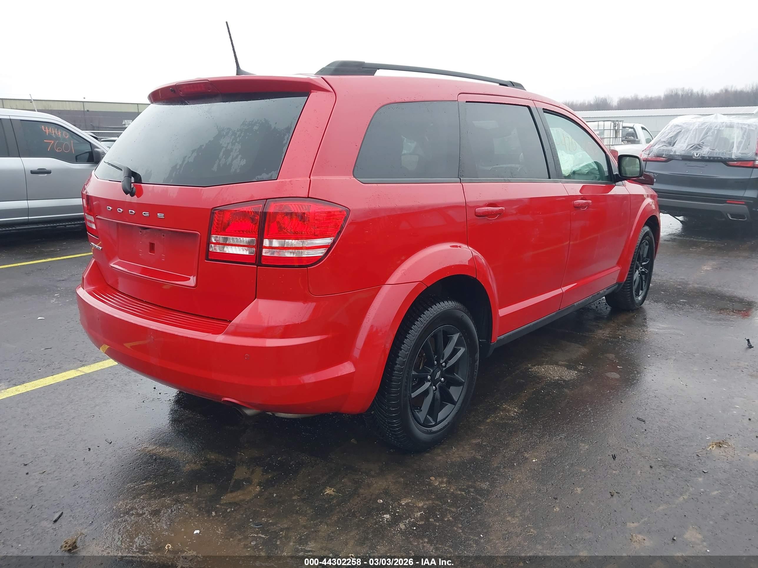 DODGE JOURNEY image 4
