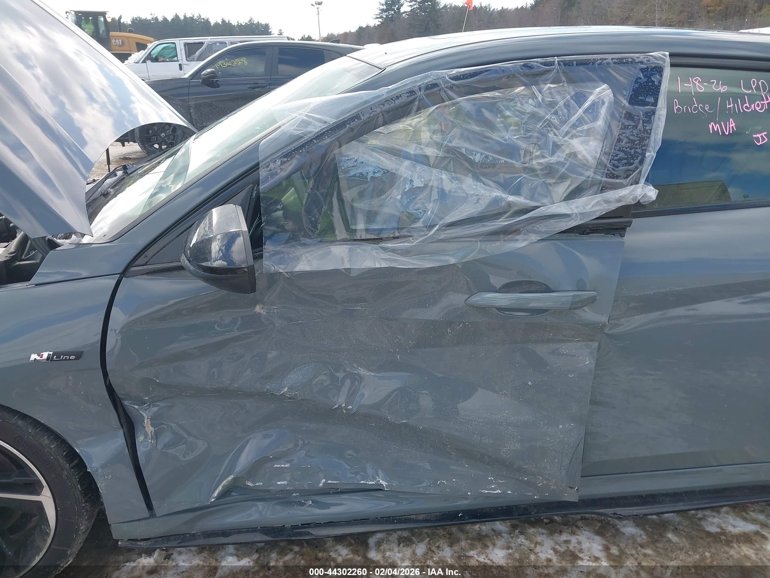 HYUNDAI ELANTRA image 6
