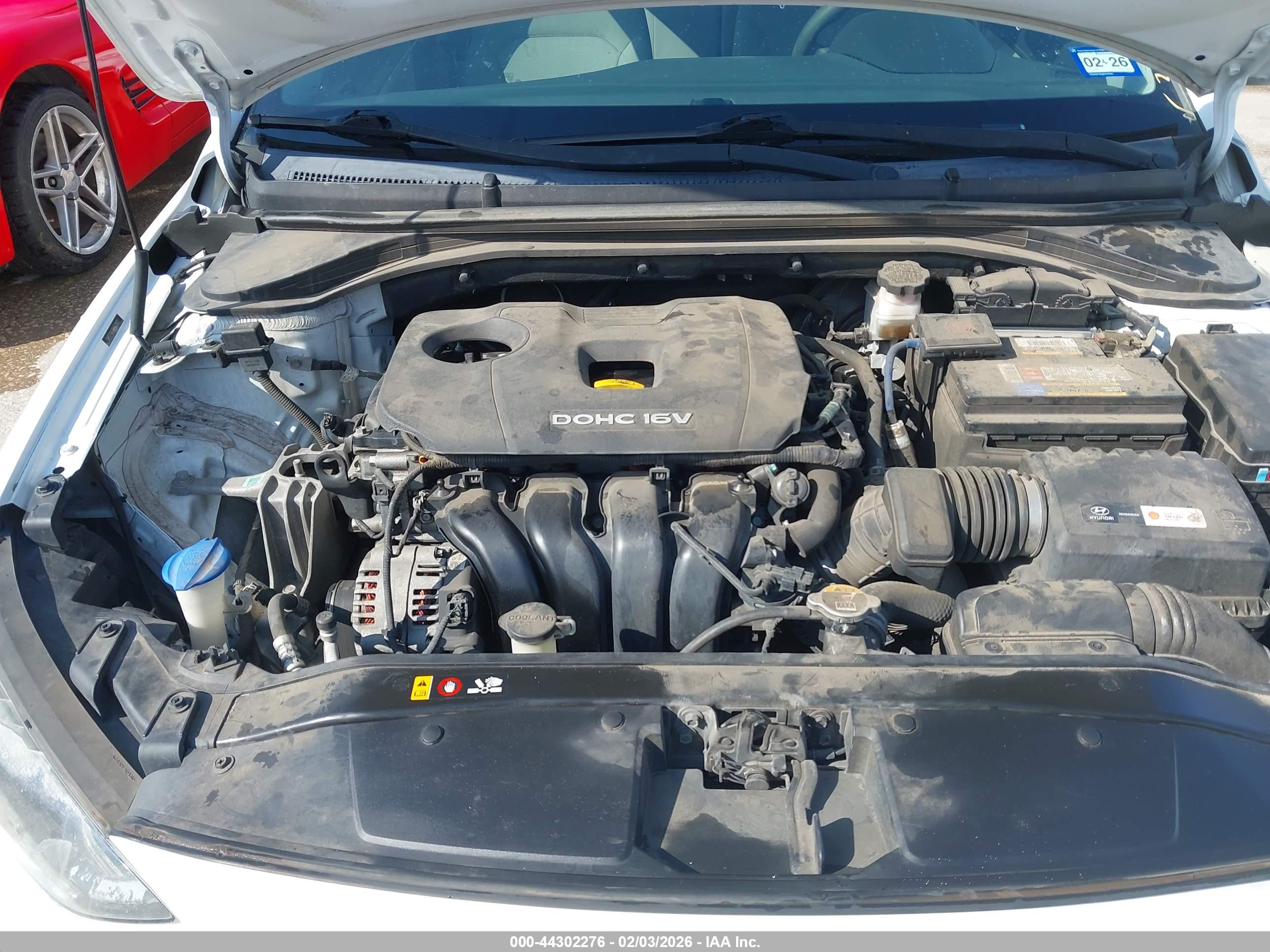 HYUNDAI ELANTRA image 10